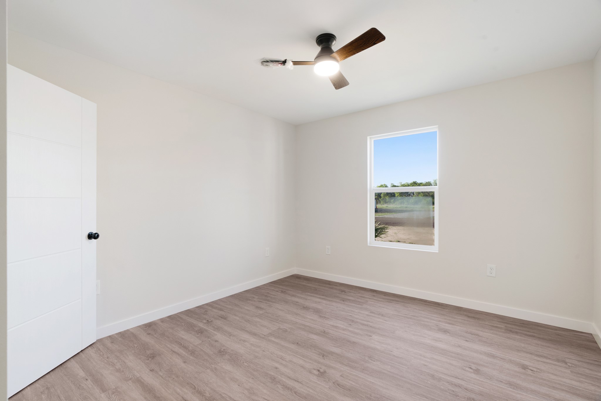 51 Private Road 33039