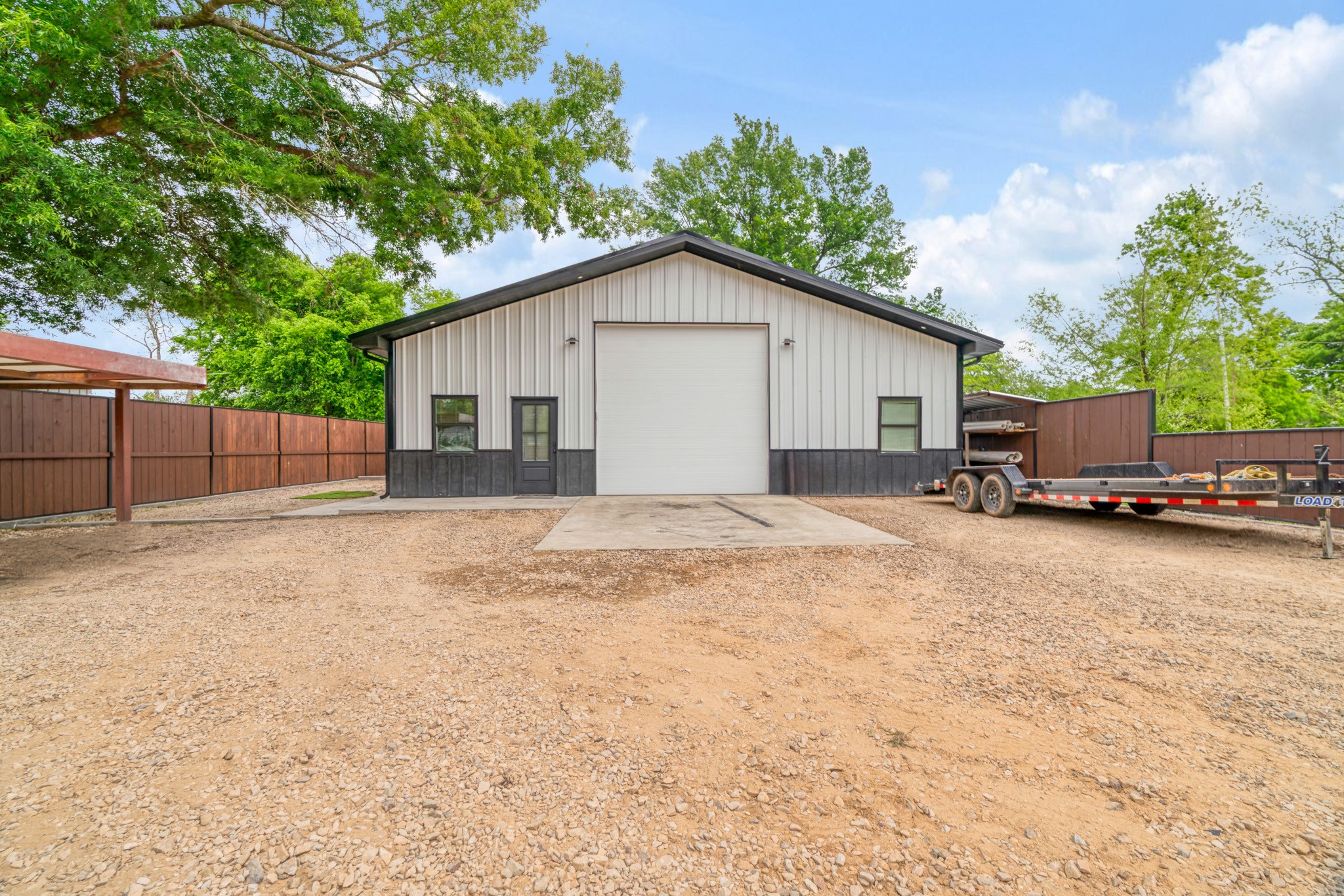 140 N Cedar