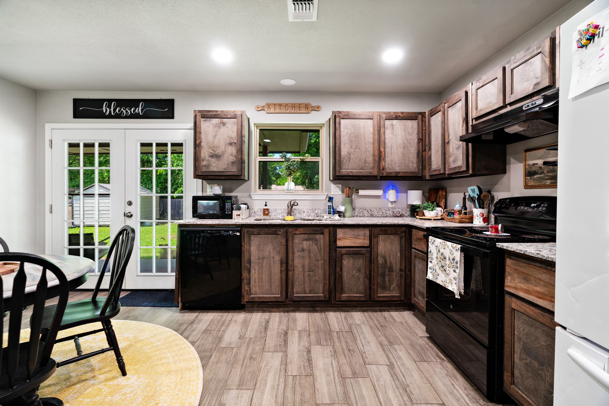 240 Elizabeth Lane