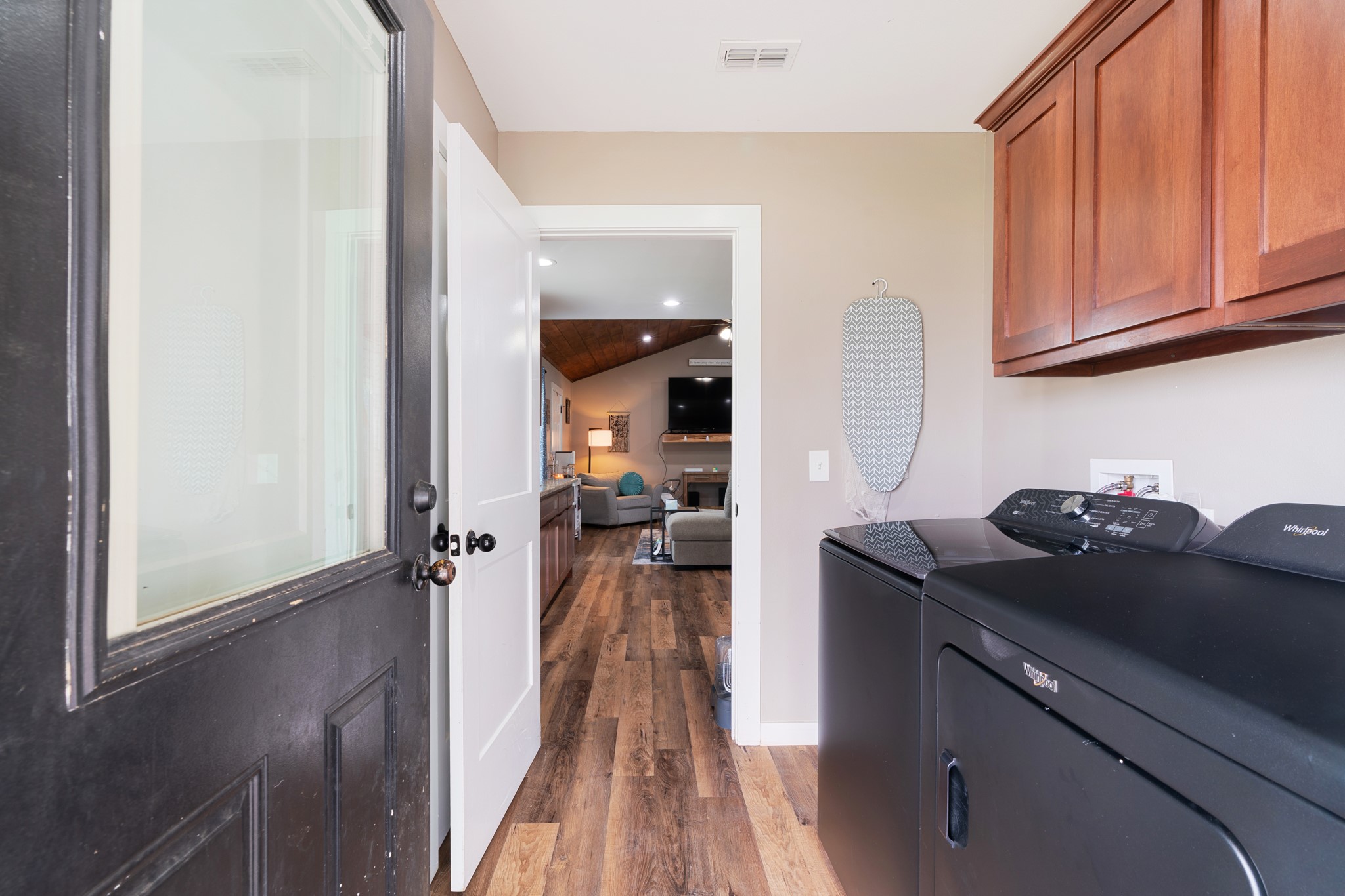 134 Private Road 43790
