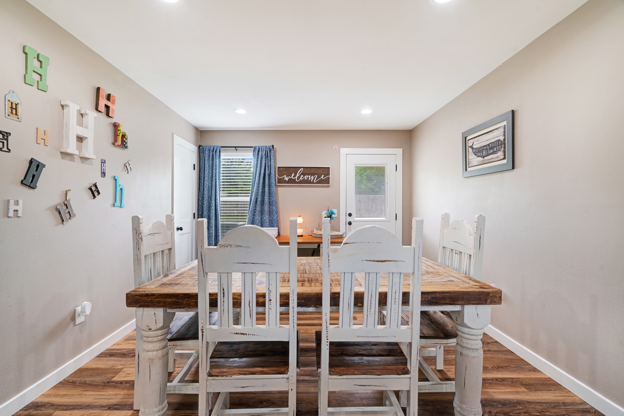 134 Private Road 43790