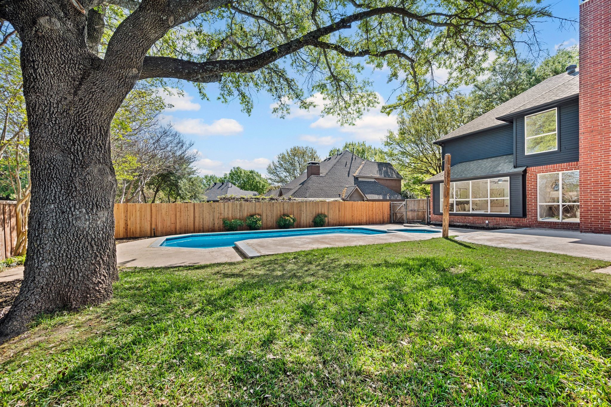 1311 Lakewood Drive