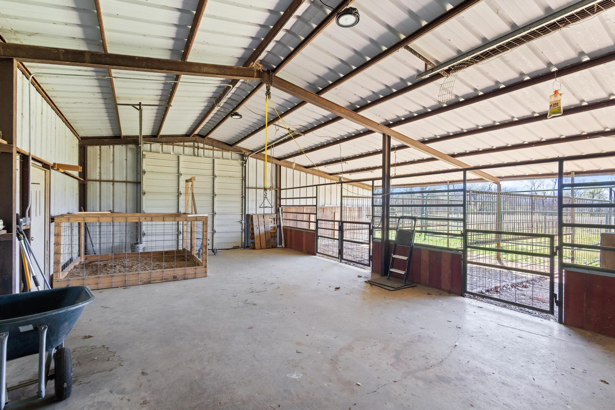521 County Road 15100