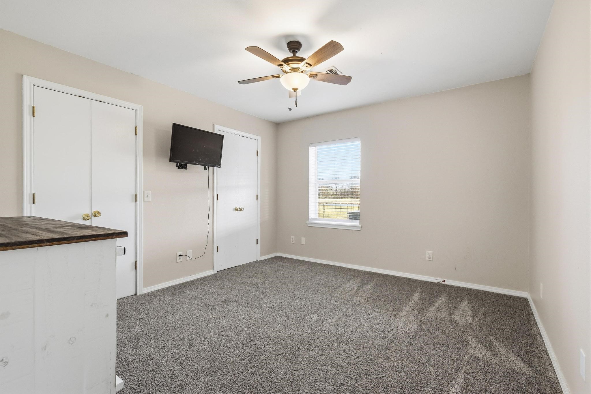 521 County Road 15100