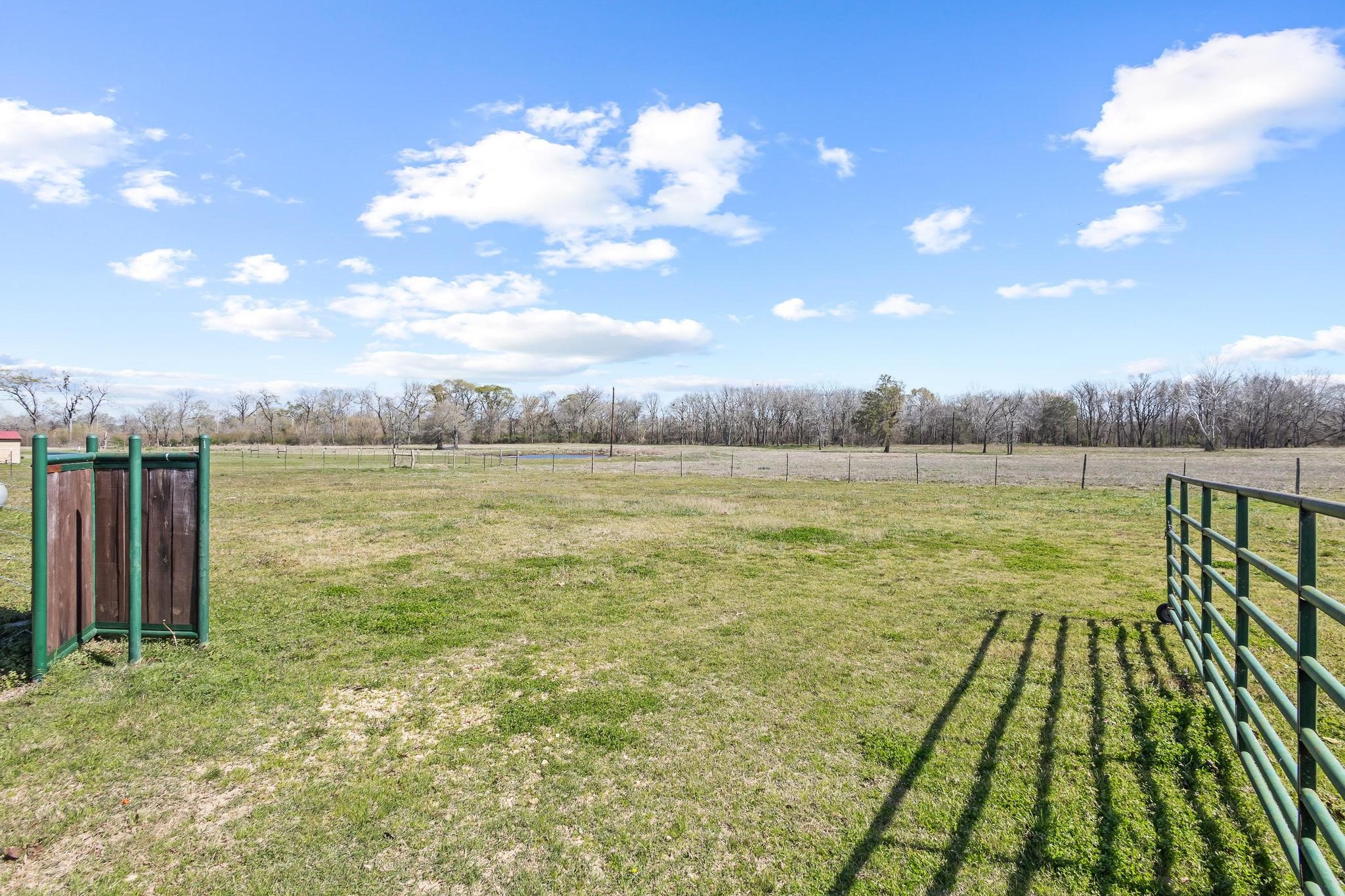 521 County Road 15100