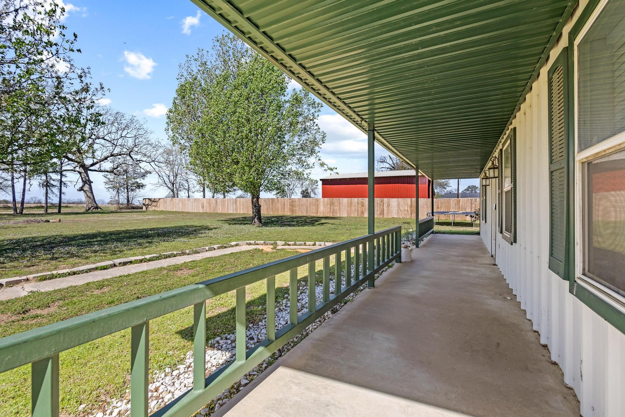 521 County Road 15100
