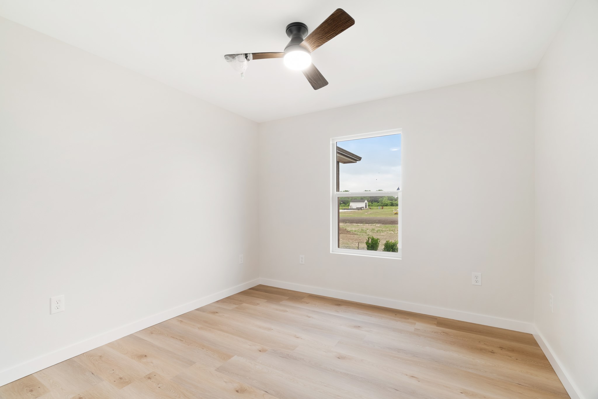 67 Private Road 33039