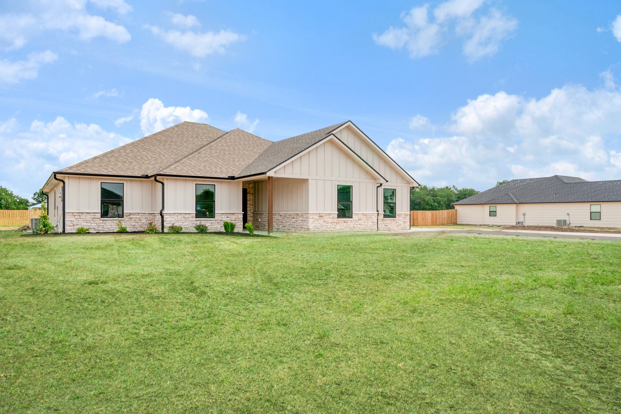 67 Private Road 33039