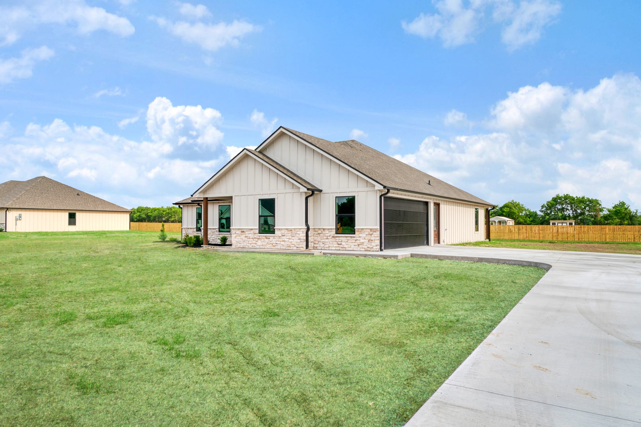 67 Private Road 33039