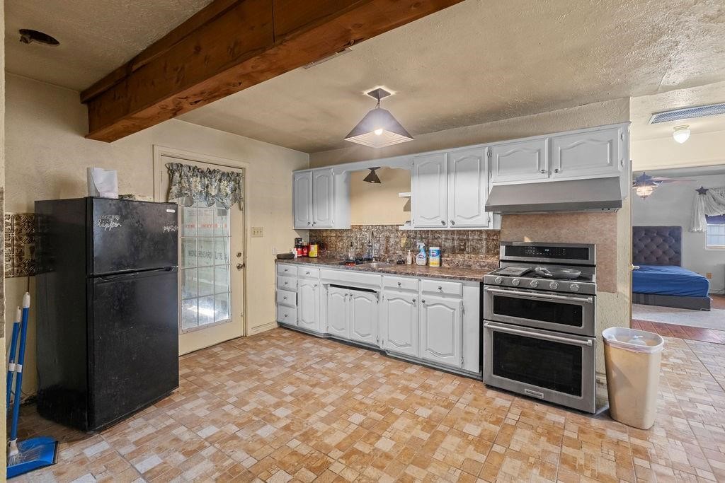 3224 County Road 2225