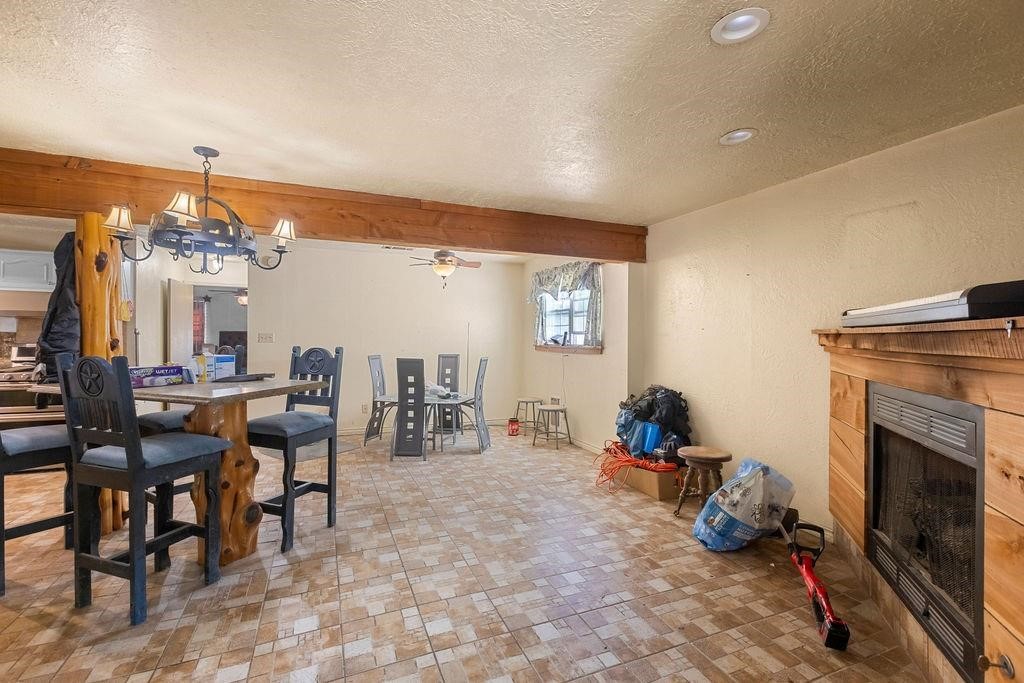 3224 County Road 2225