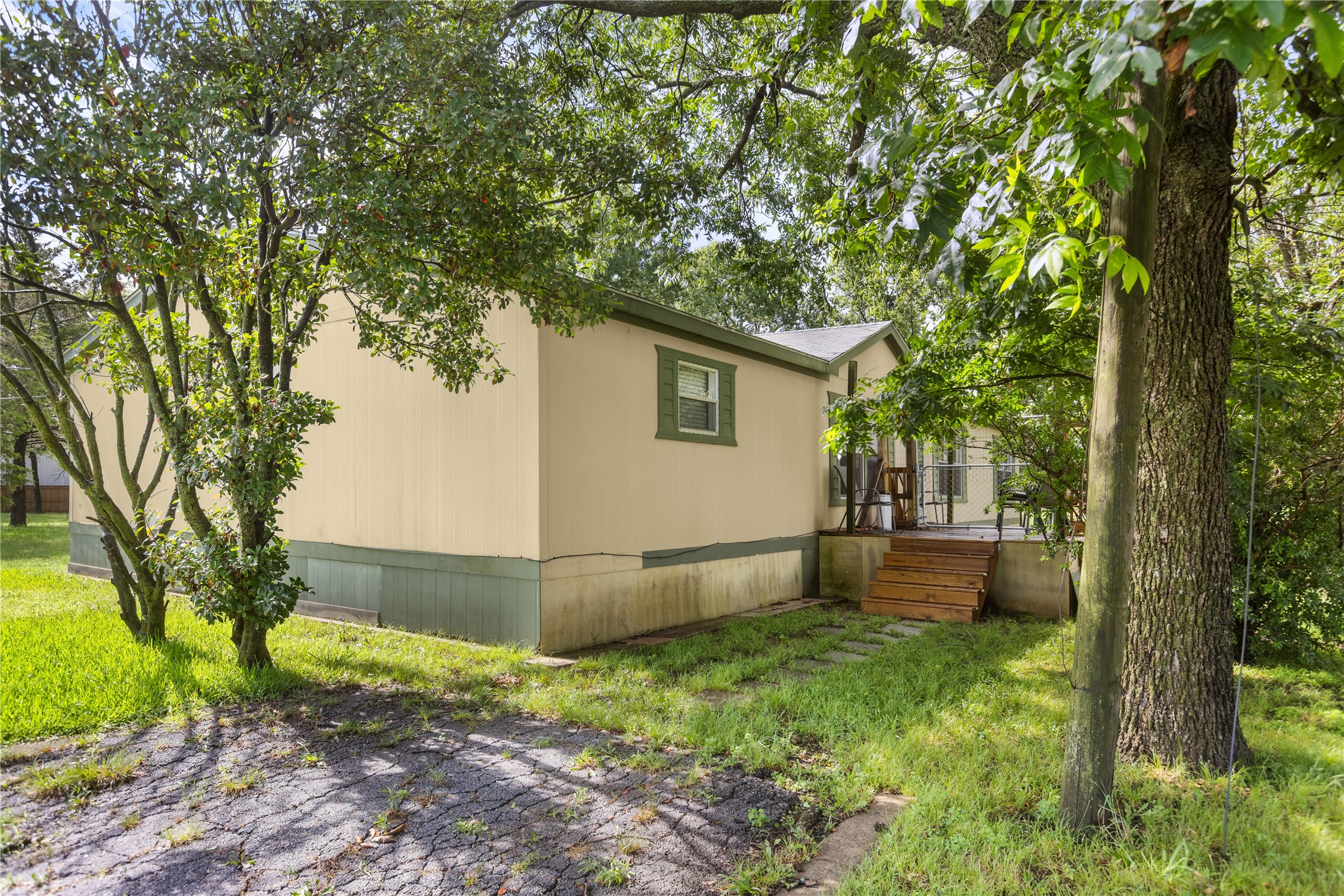 830 Pearce Drive