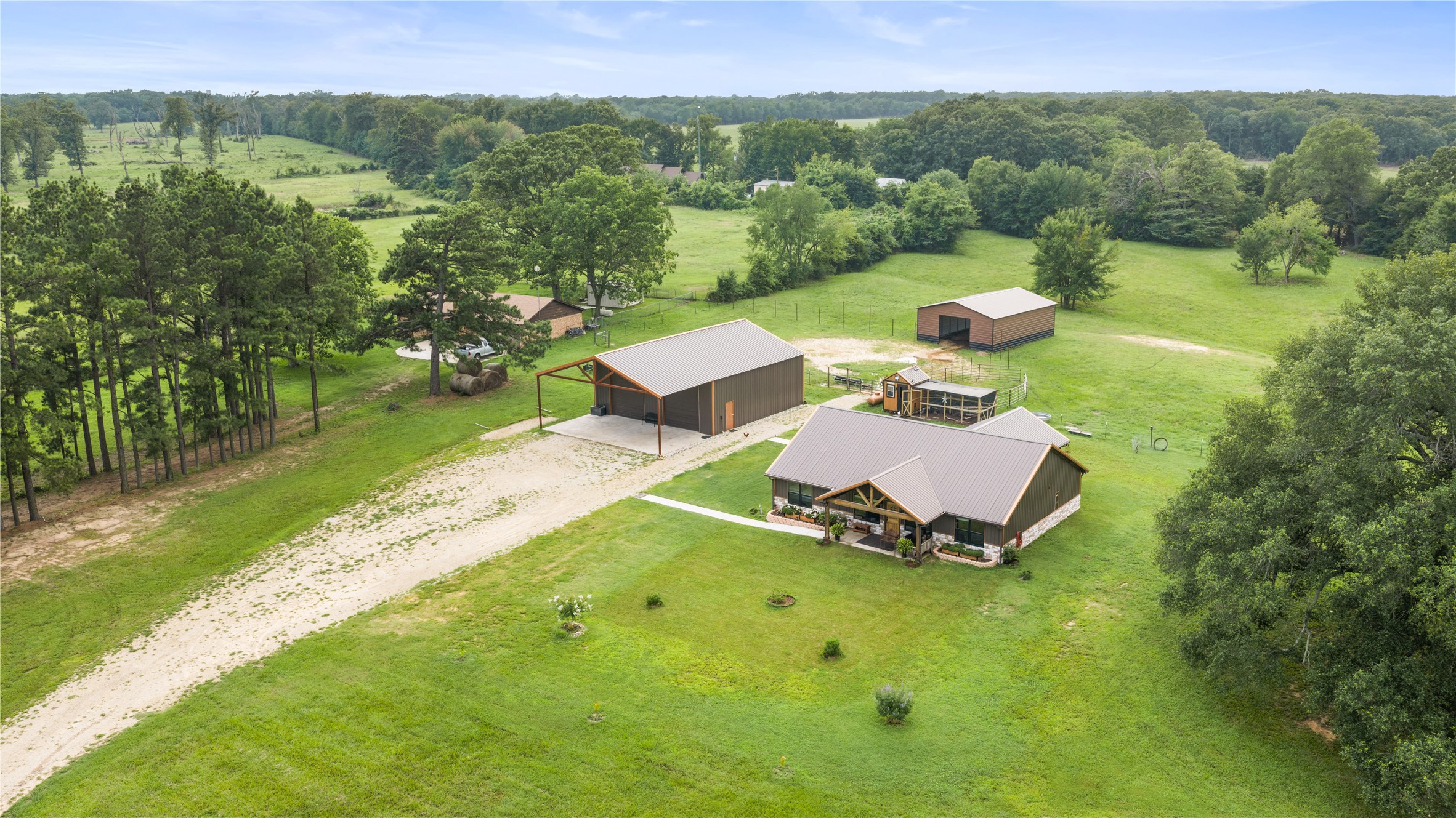 13217 Farm Road 195