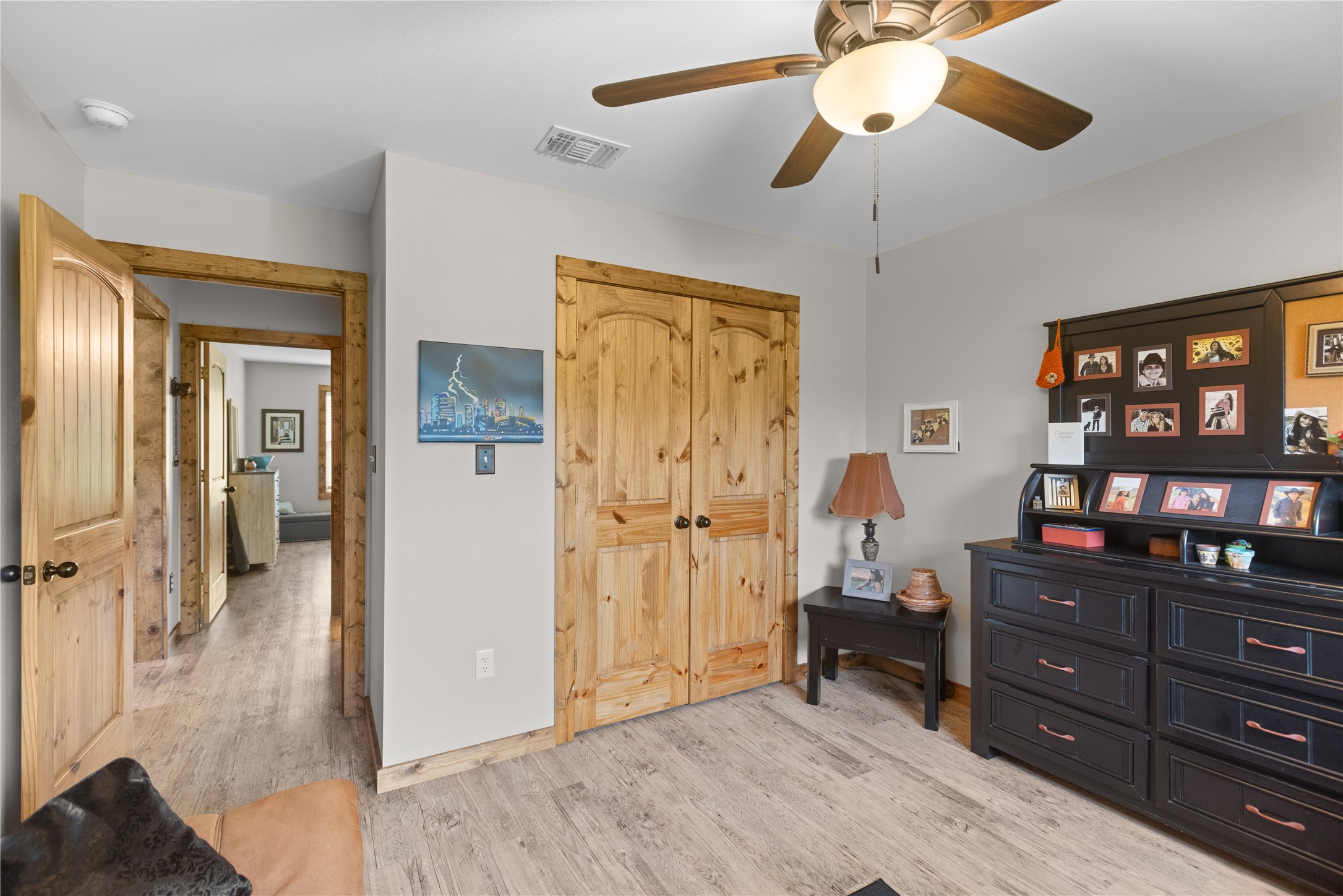 13217 Farm Road 195