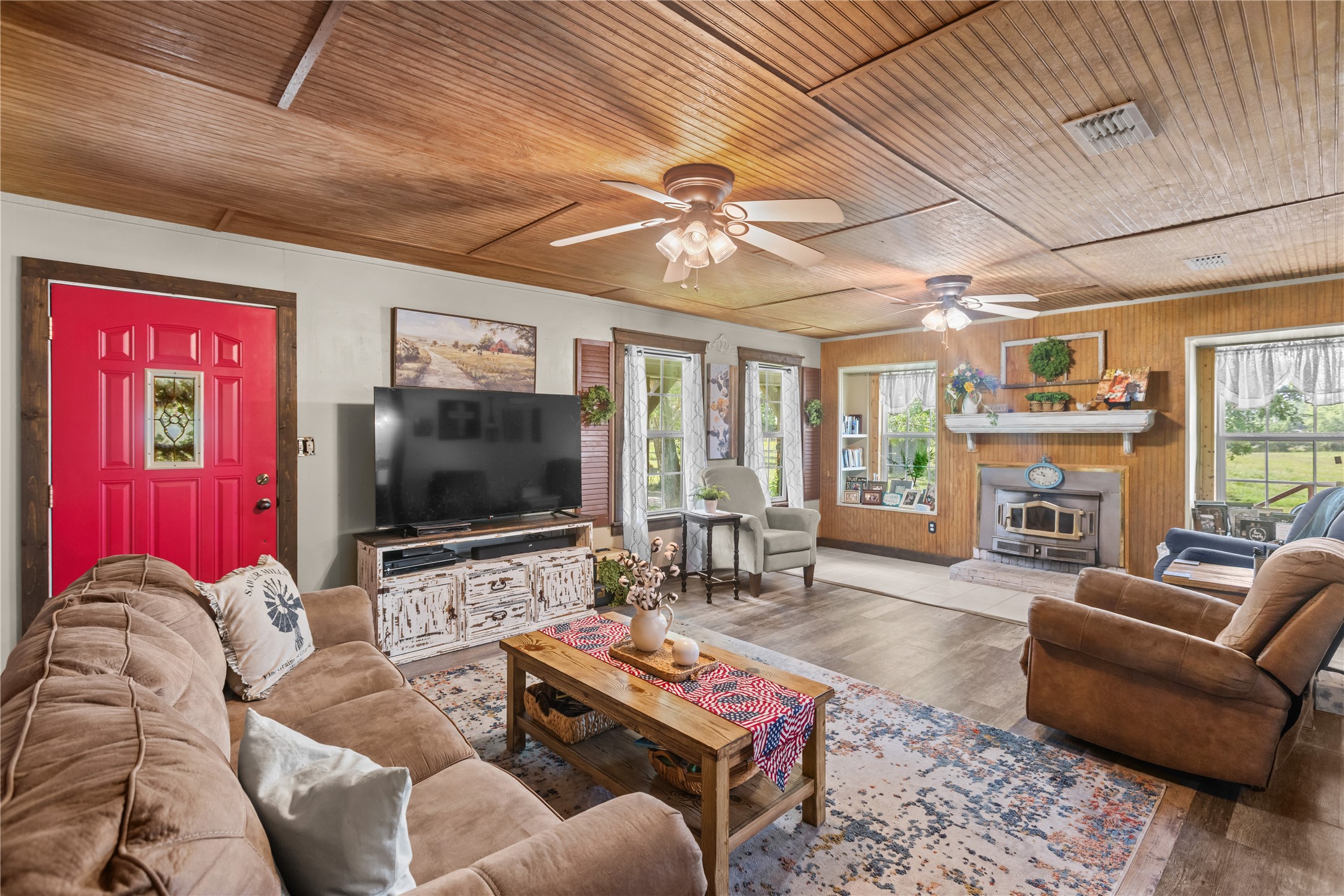 2461 County Road 44800