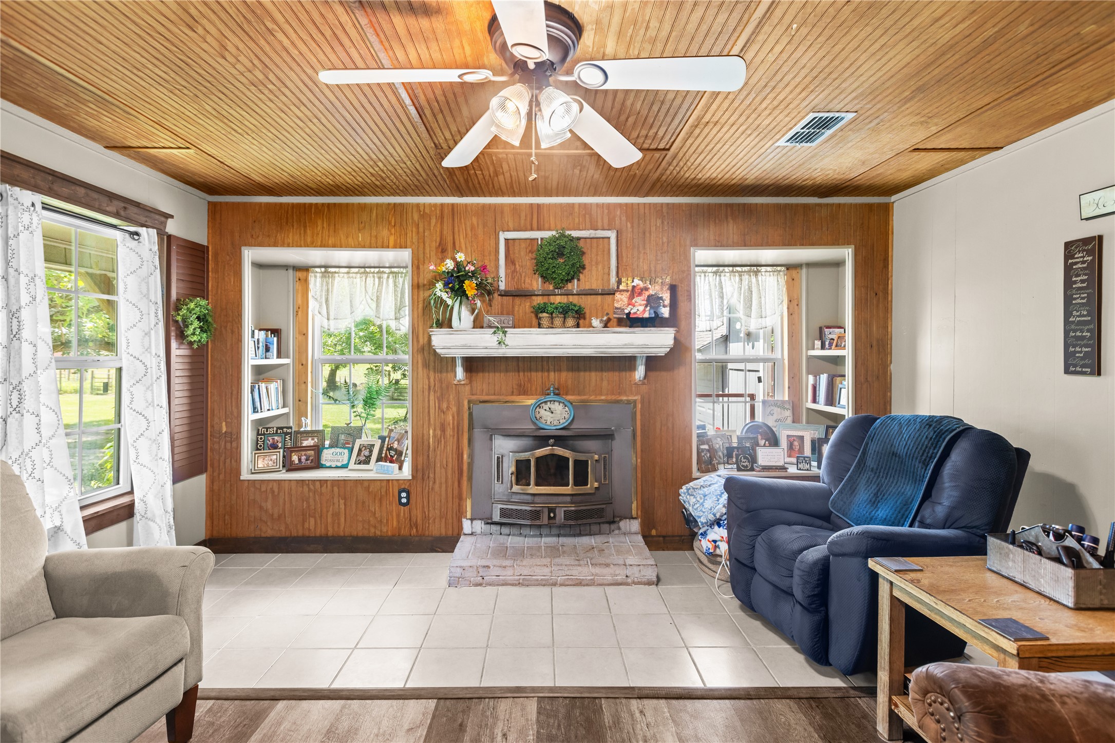 2461 County Road 44800