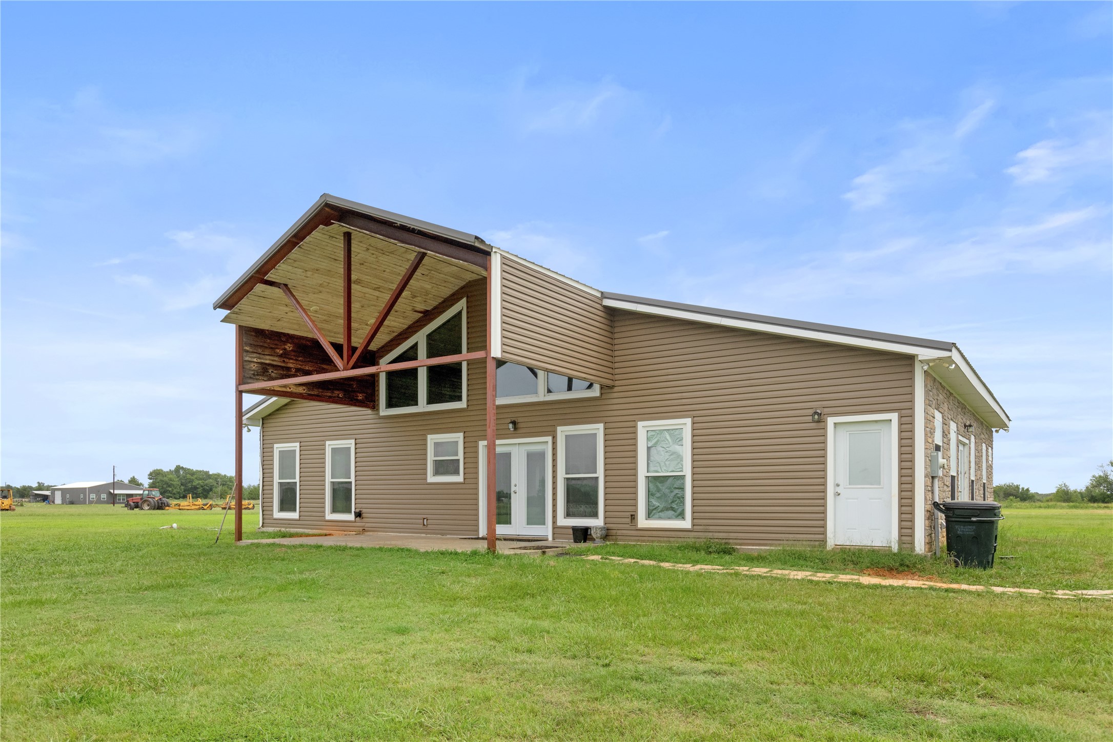 161 County Road 33450