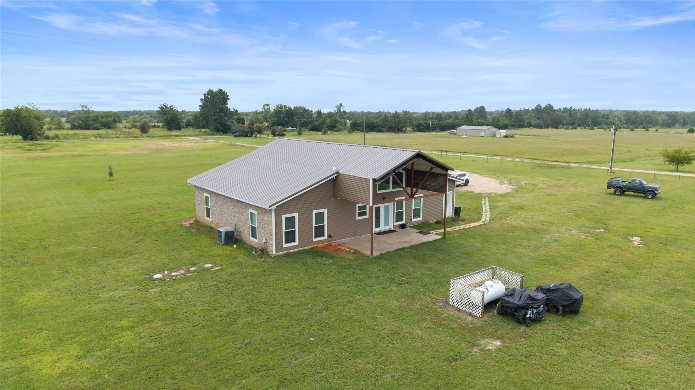 161 County Road 33450