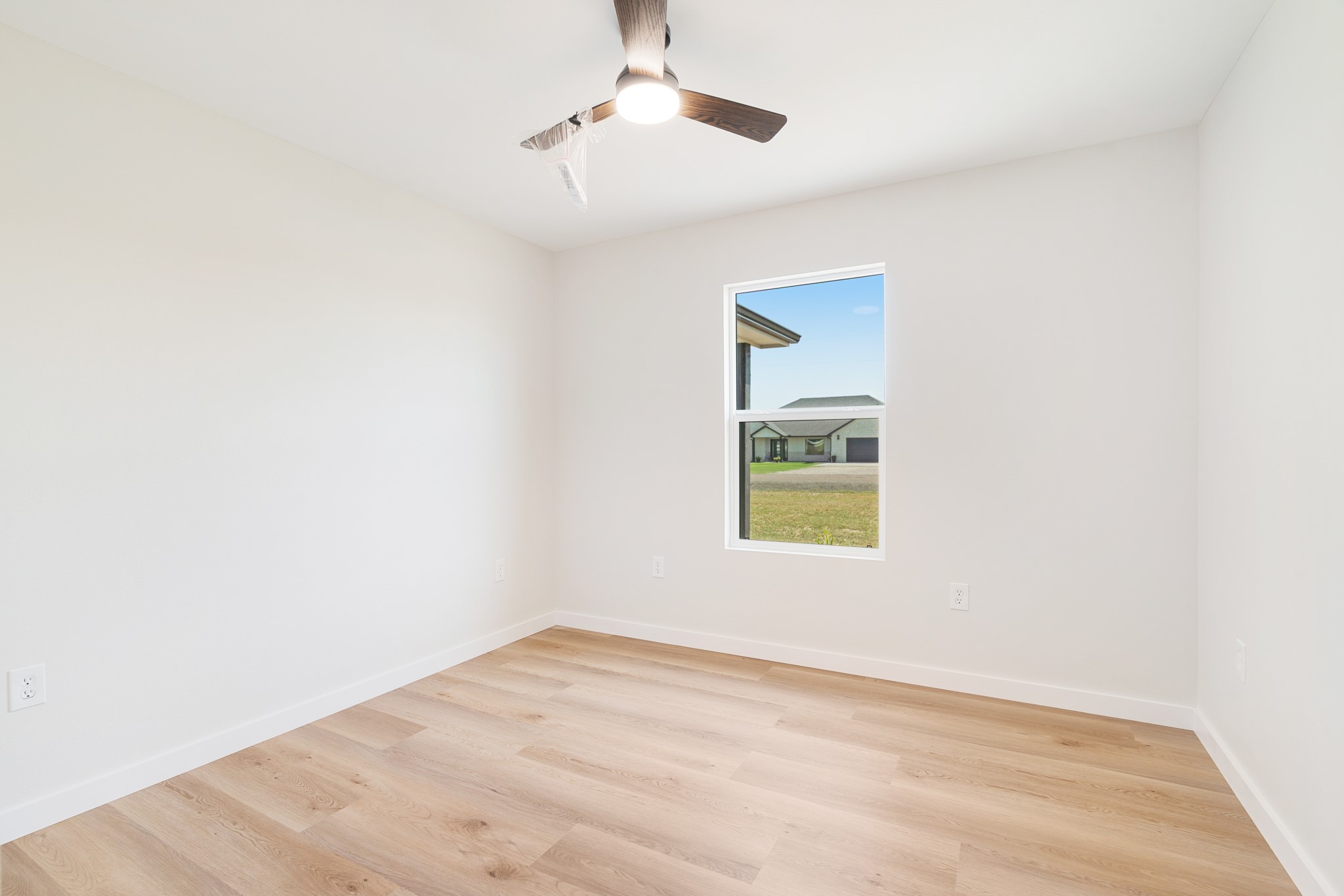 43 PRIVATE ROAD 33039