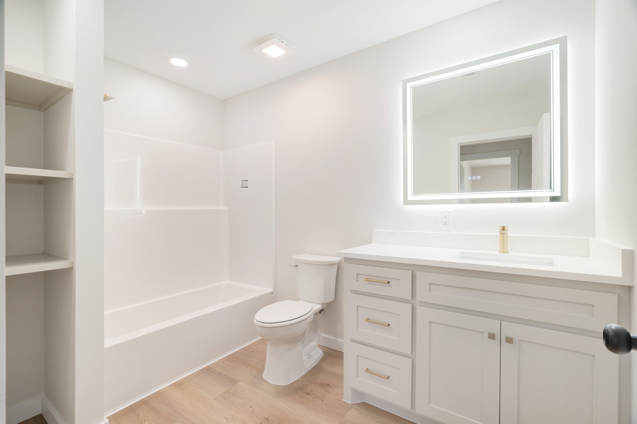 43 PRIVATE ROAD 33039