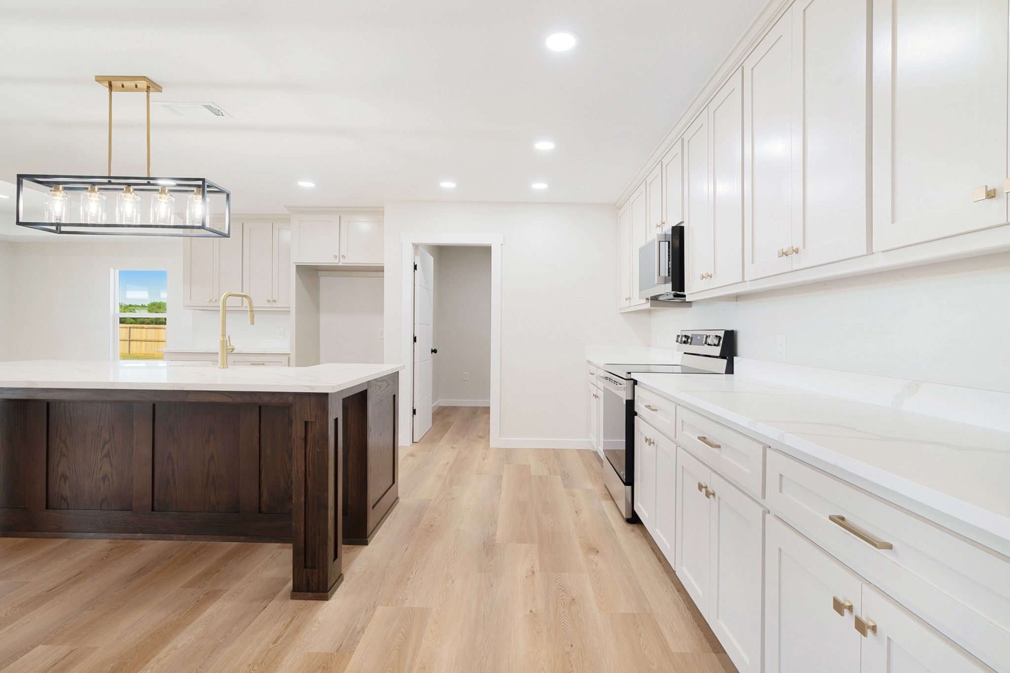 43 PRIVATE ROAD 33039