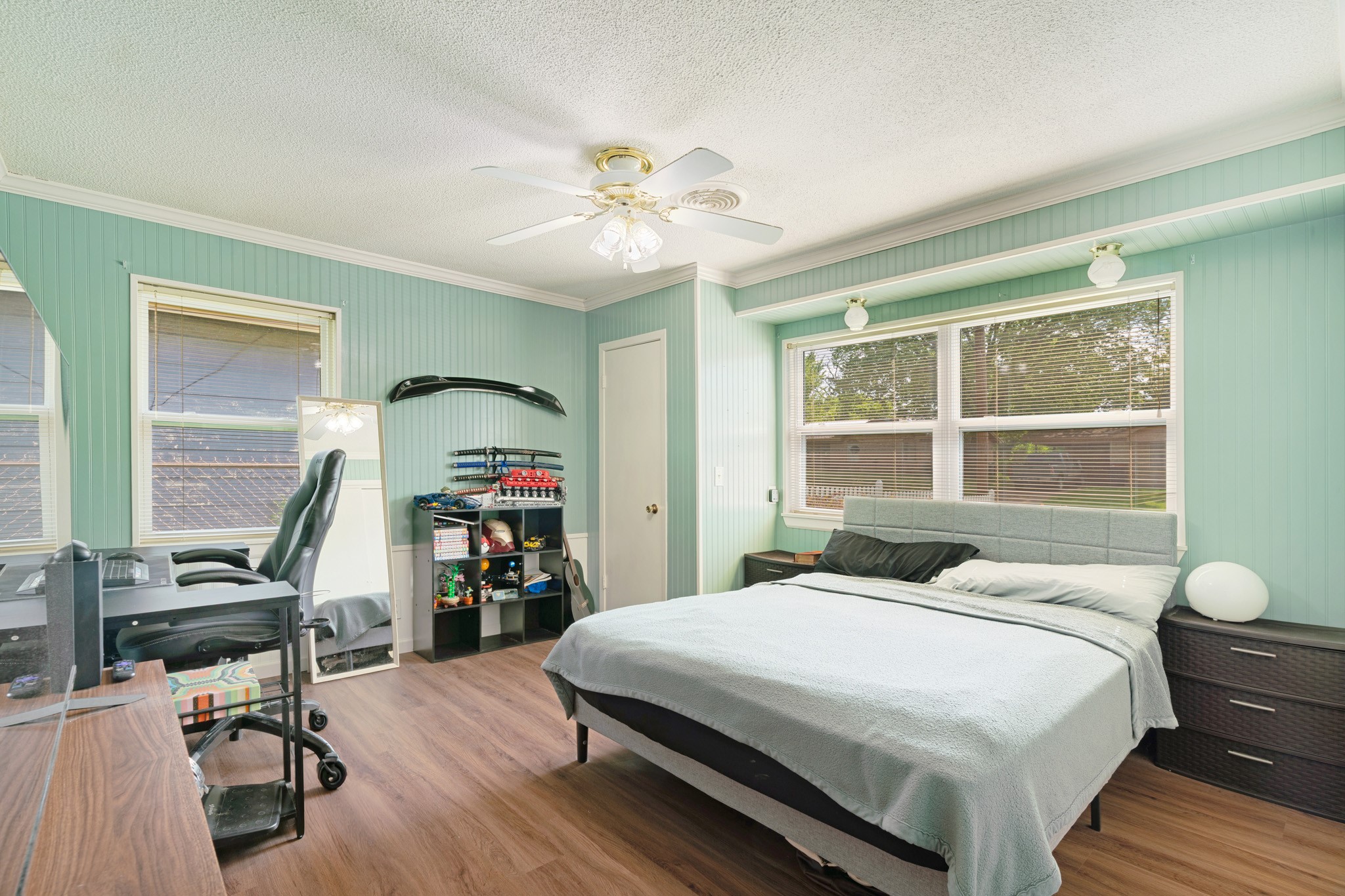 160 NW 28th Street