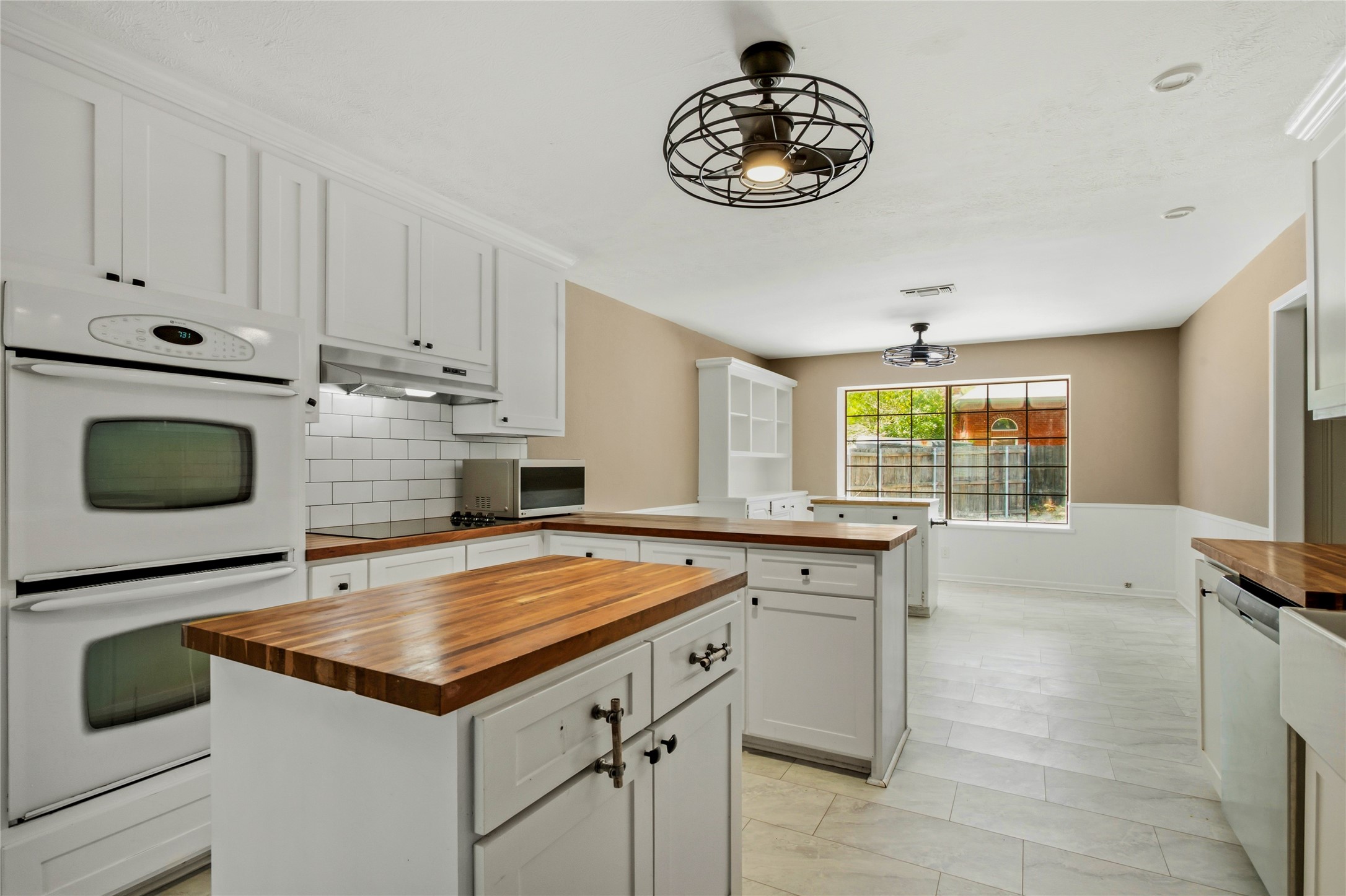 1610 Archer Circle