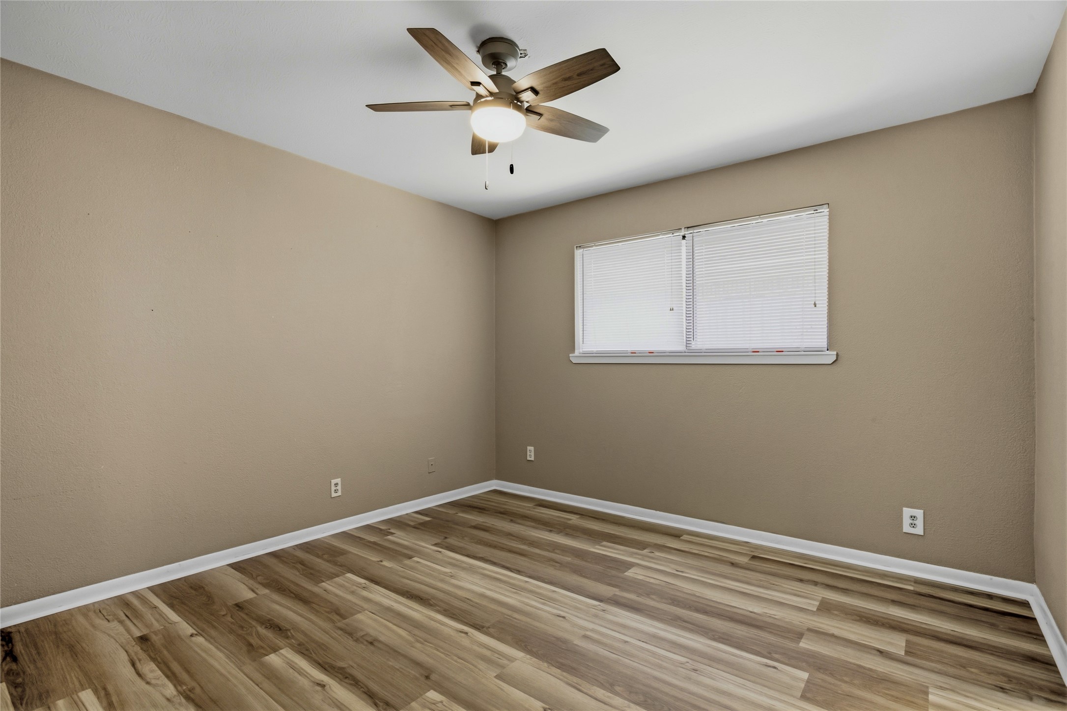 1610 Archer Circle