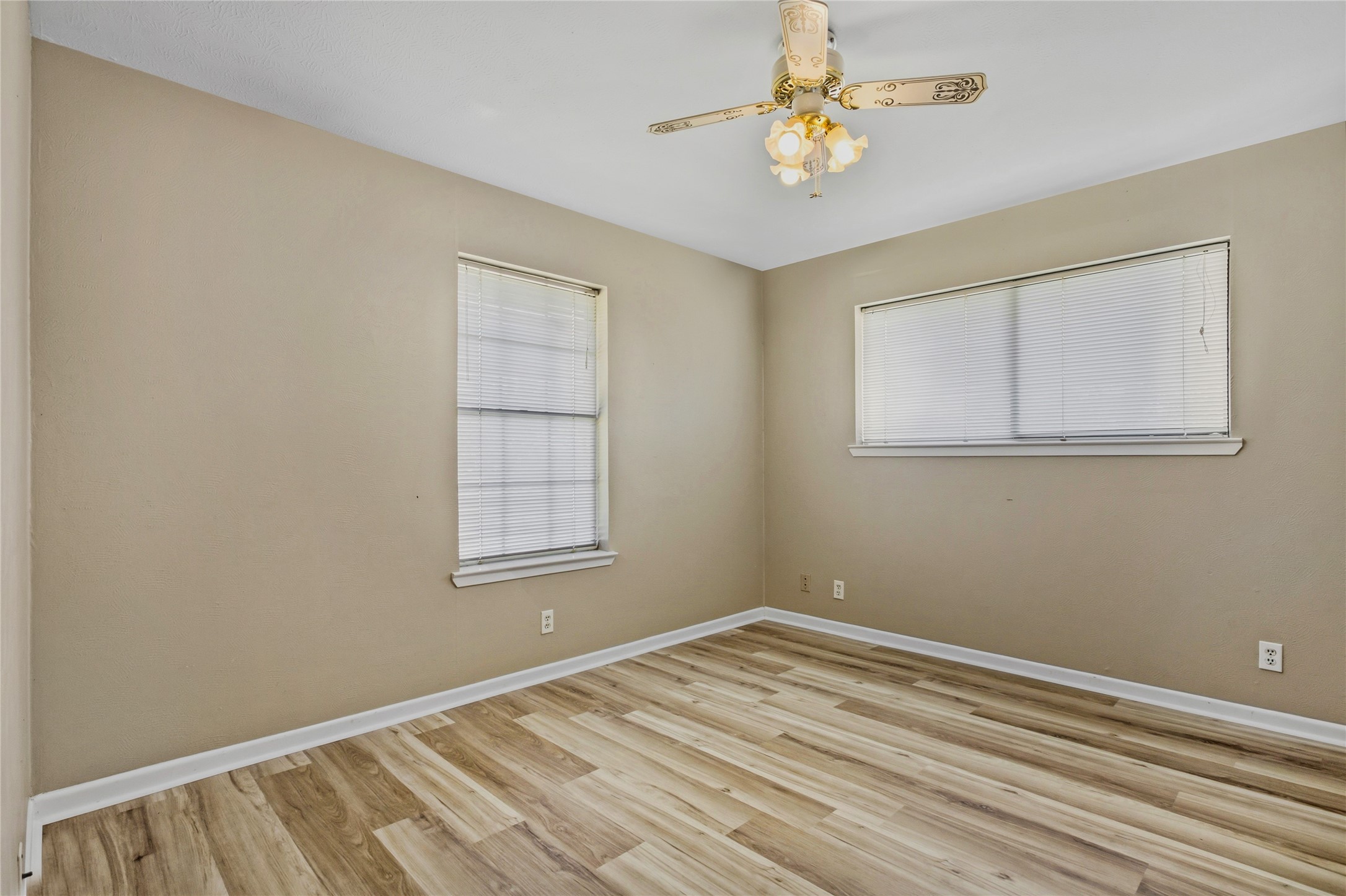 1610 Archer Circle