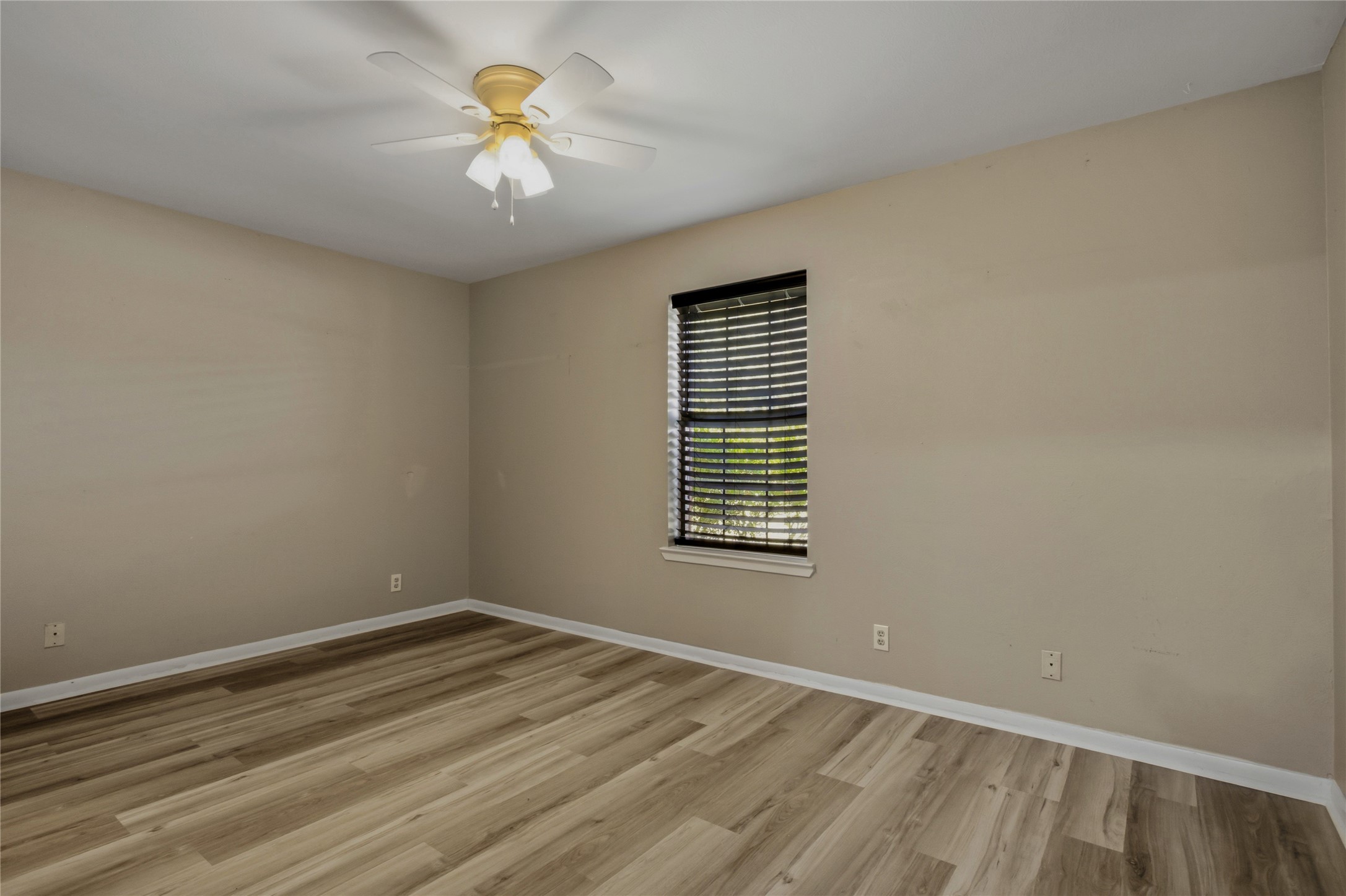 1610 Archer Circle