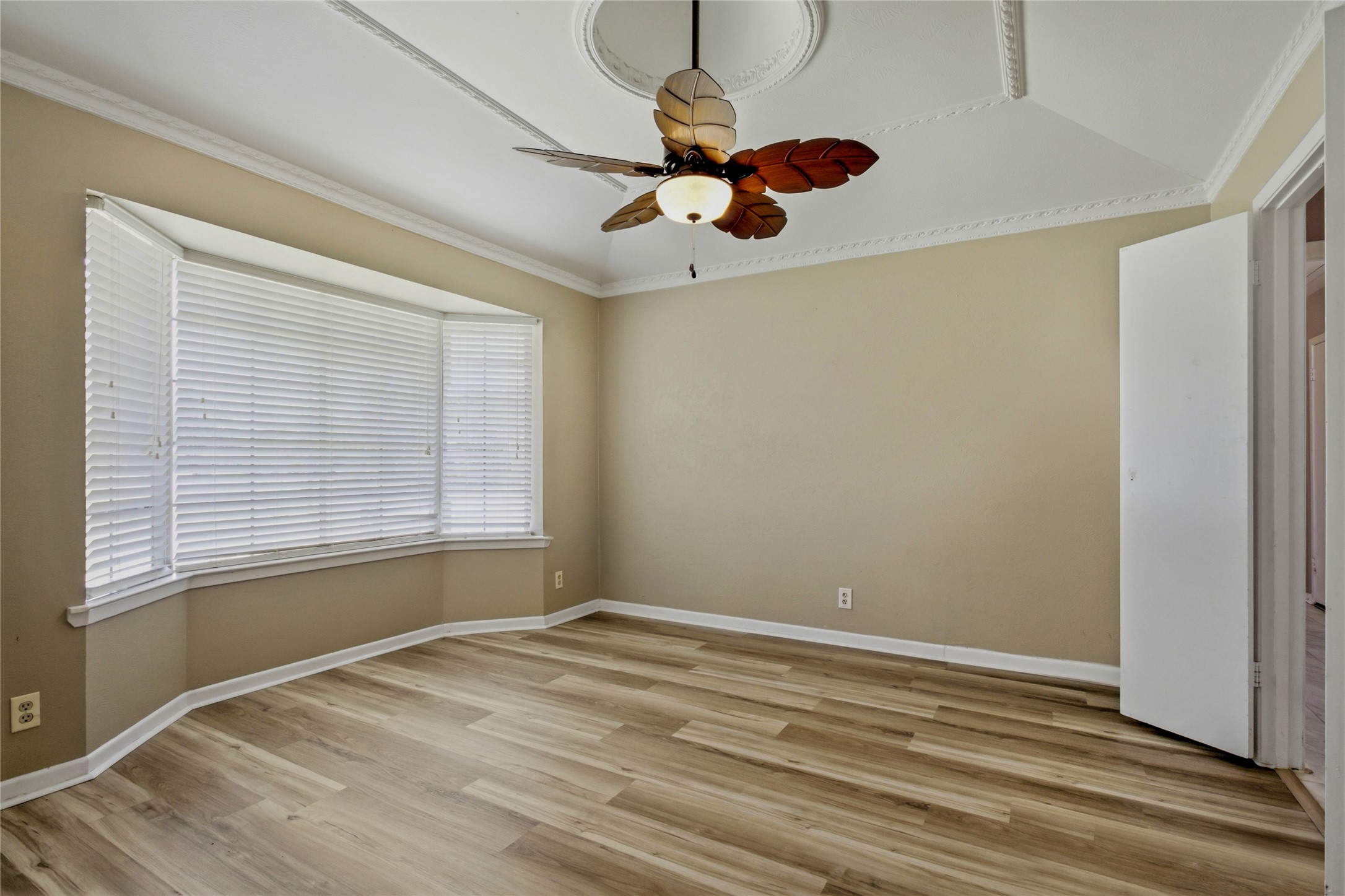1610 Archer Circle