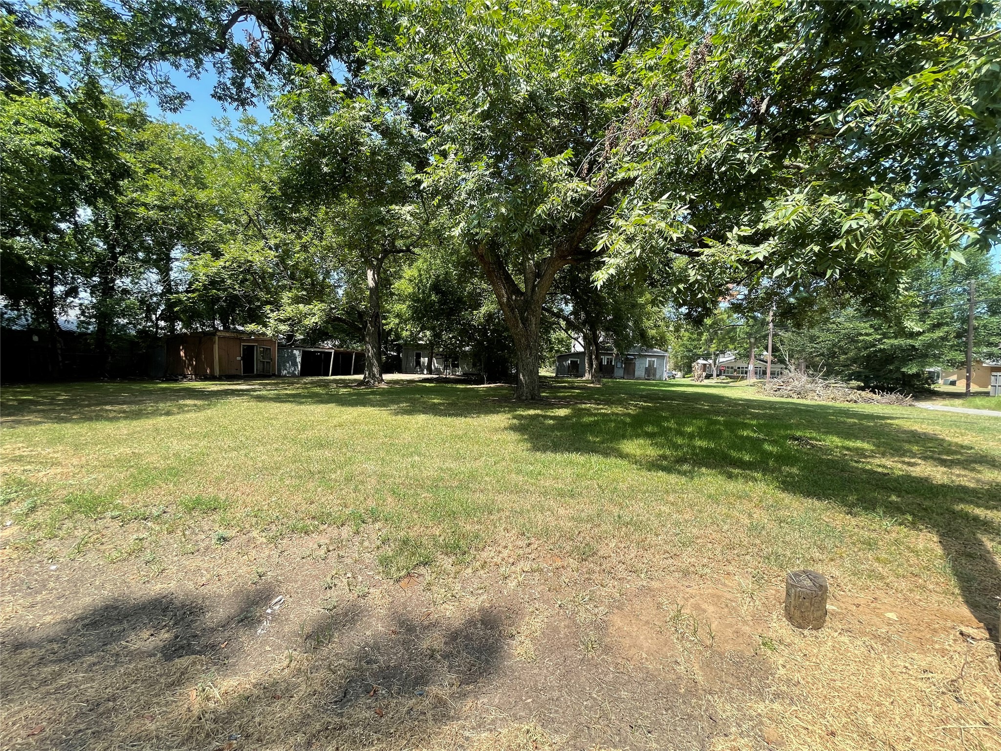 317 SE 6th