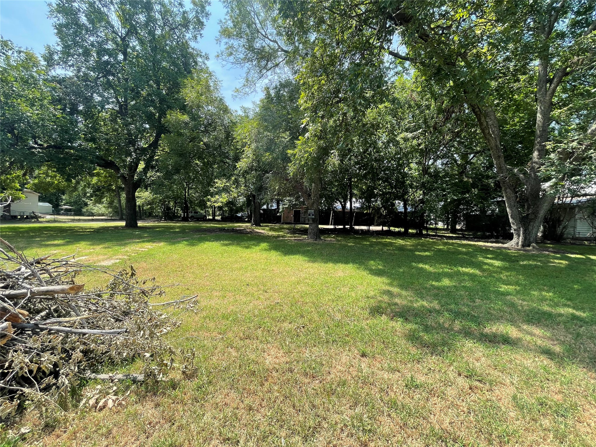 317 SE 6th