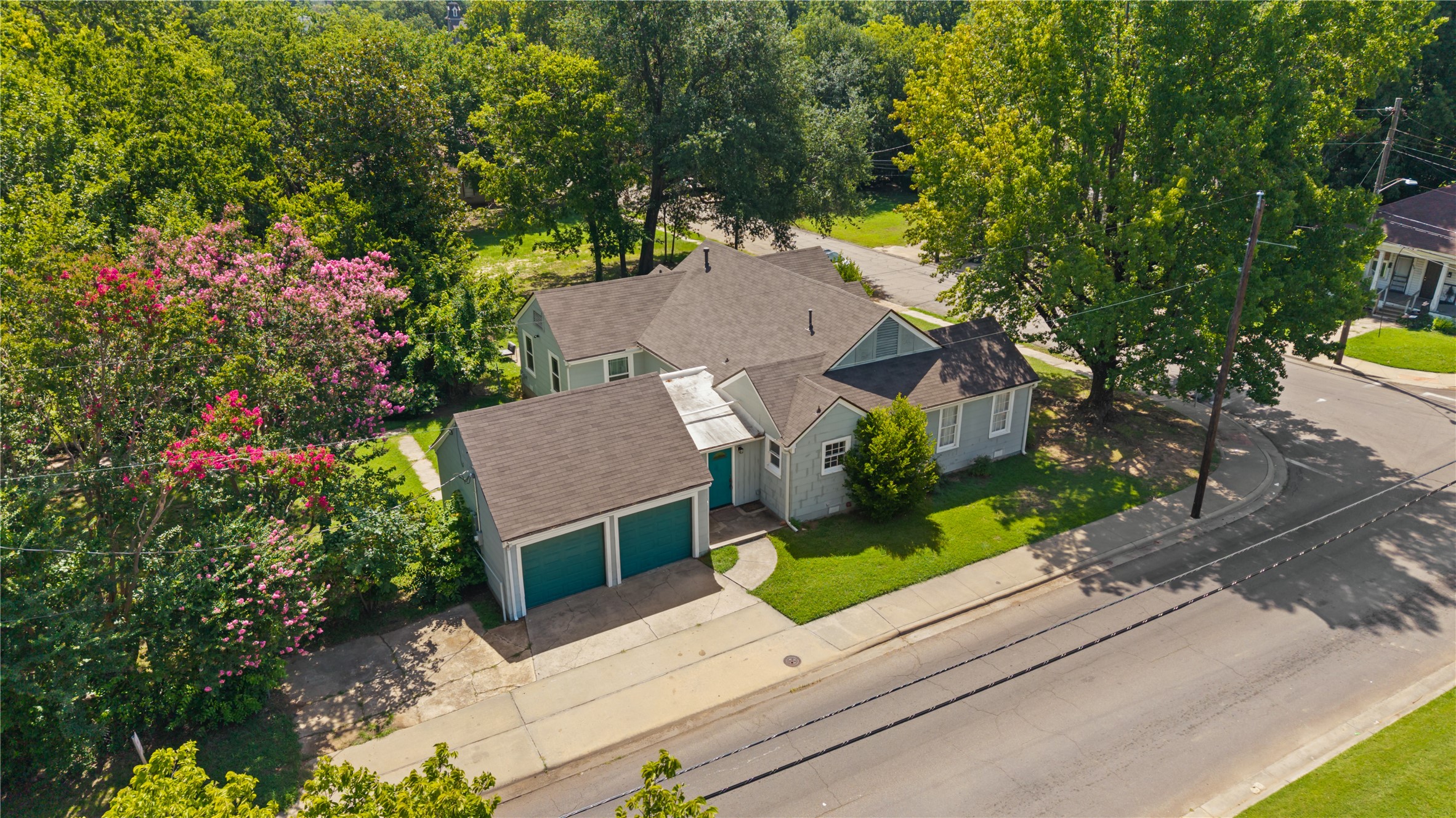 650 W Kaufman Street