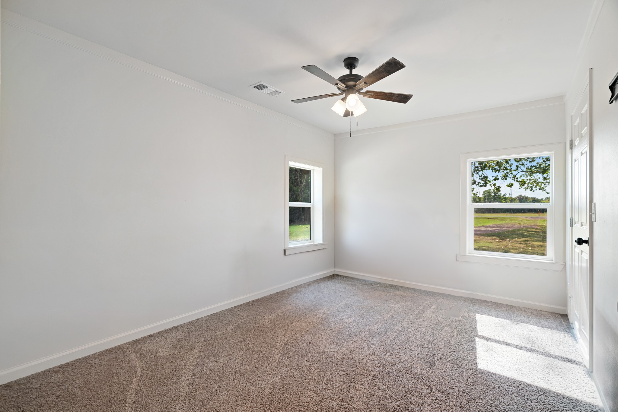 4237 FARM ROAD 196