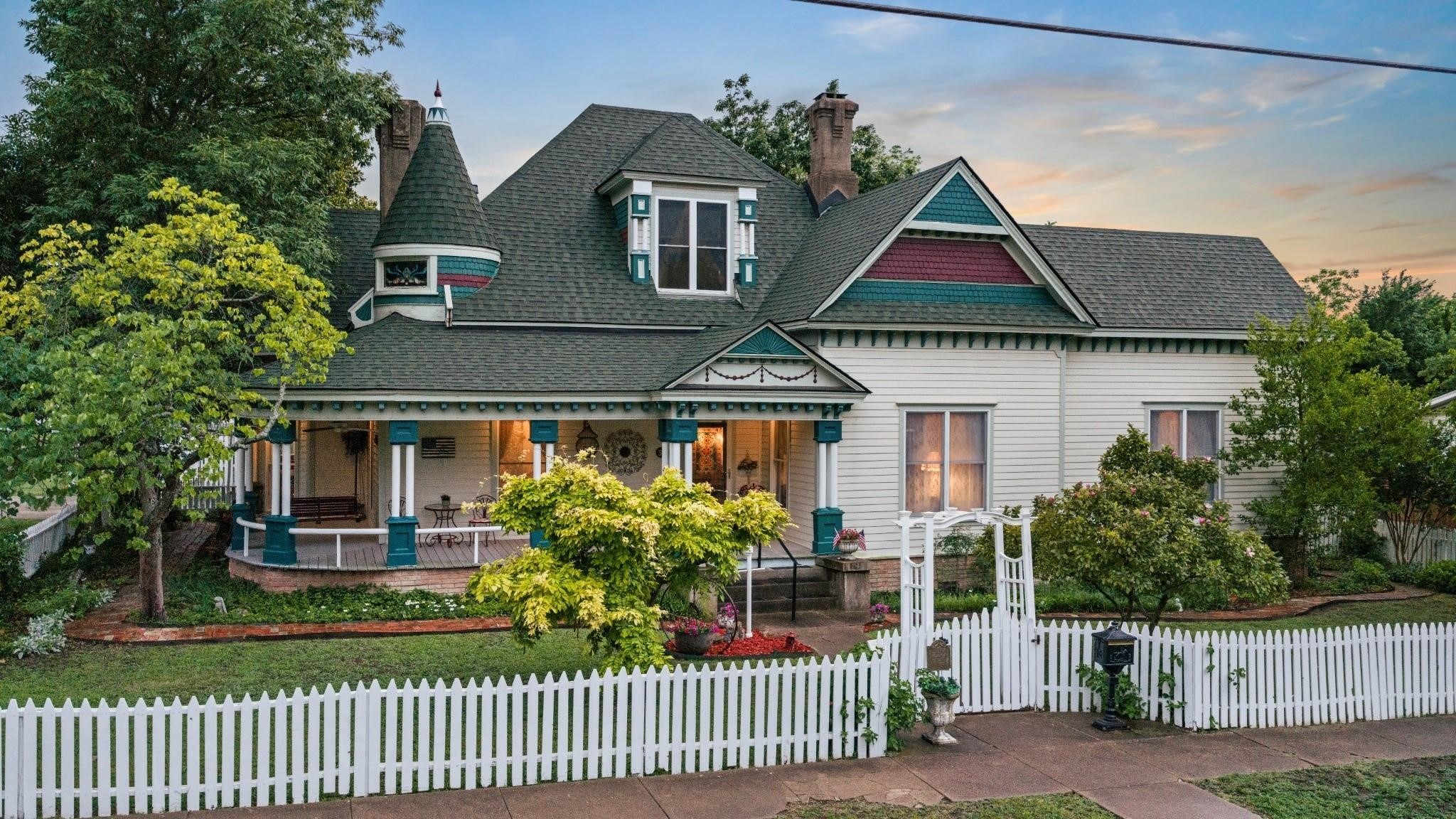 303 Market Street