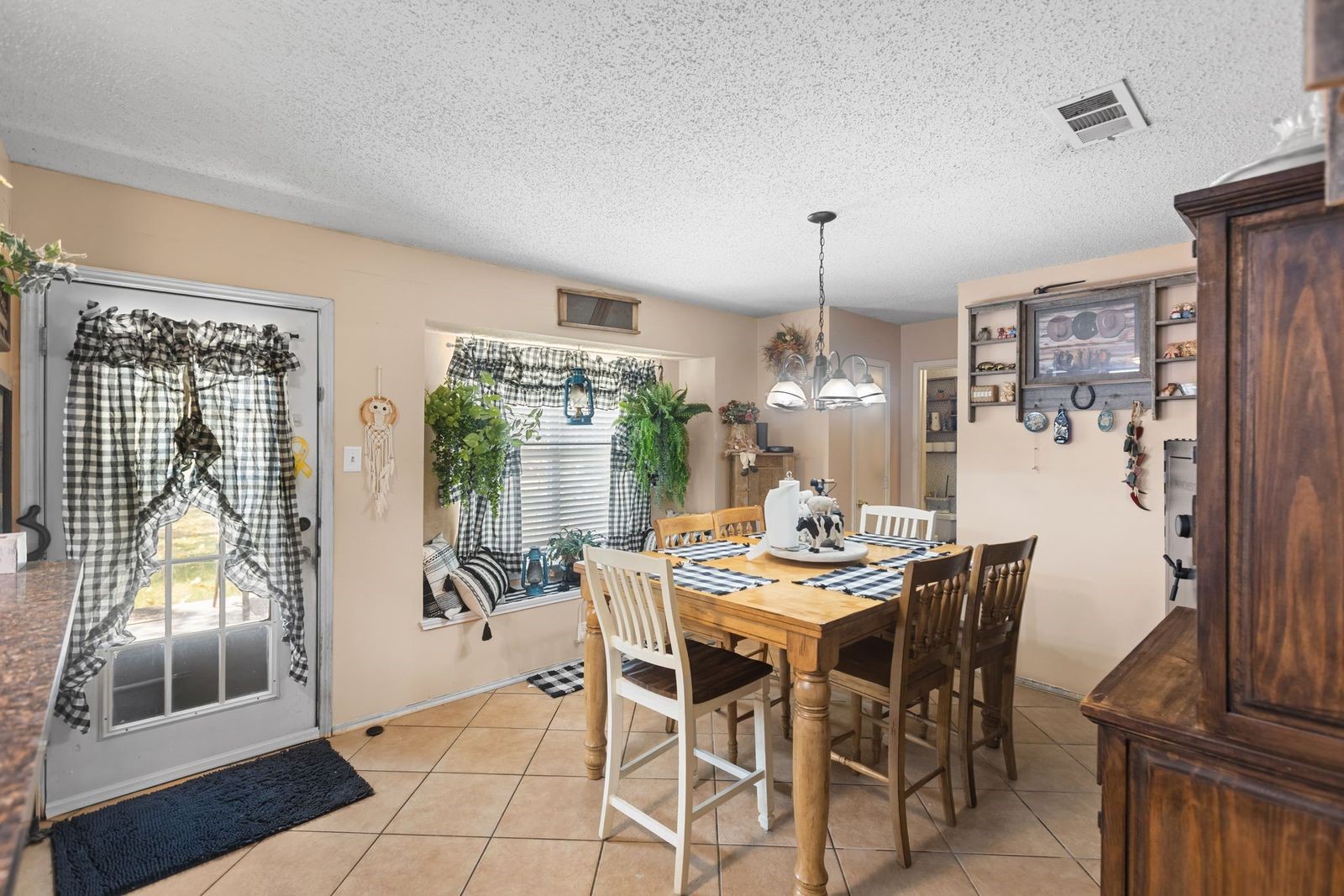 2610 Vistaview Drive
