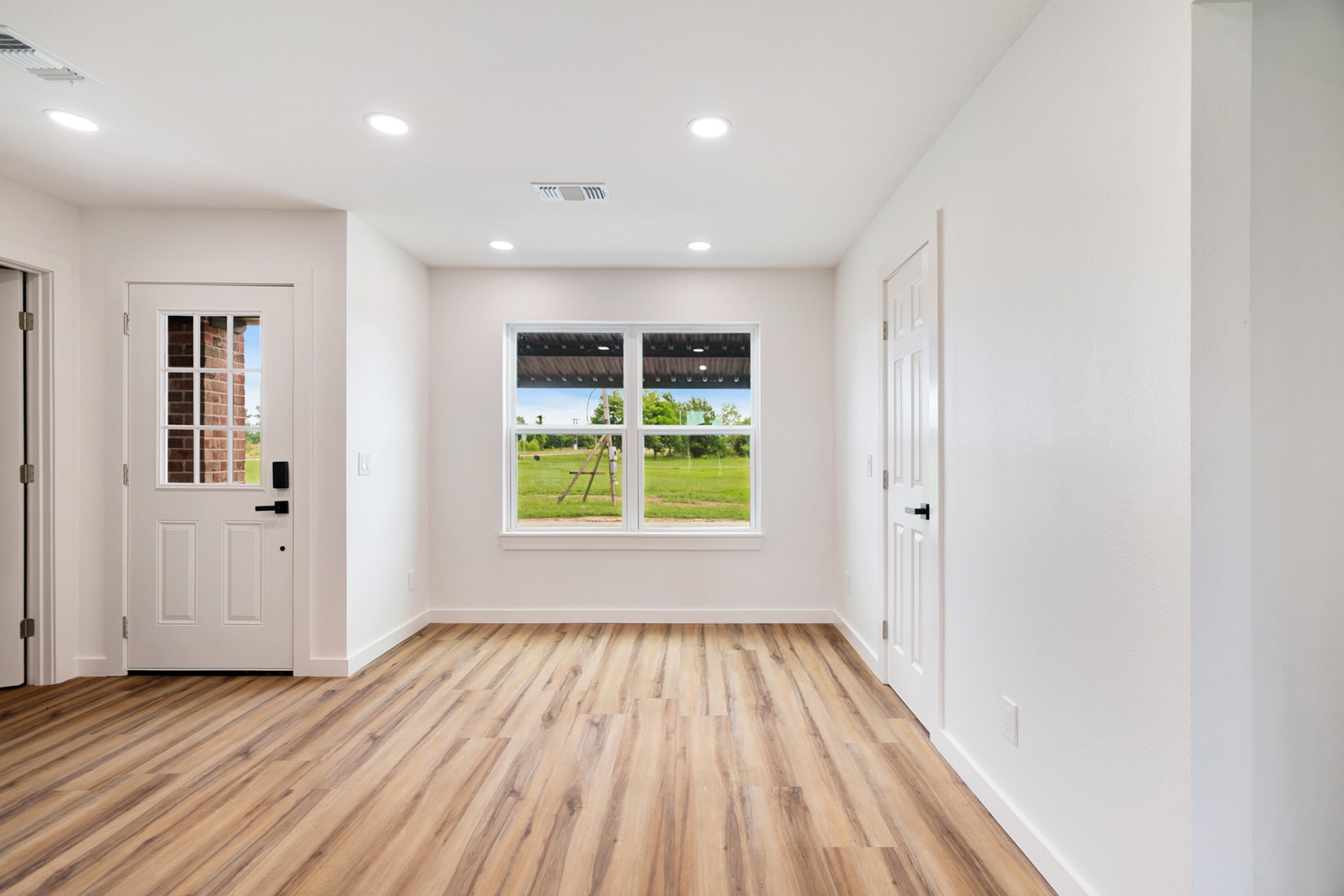 19 PRIVATE ROAD 35995