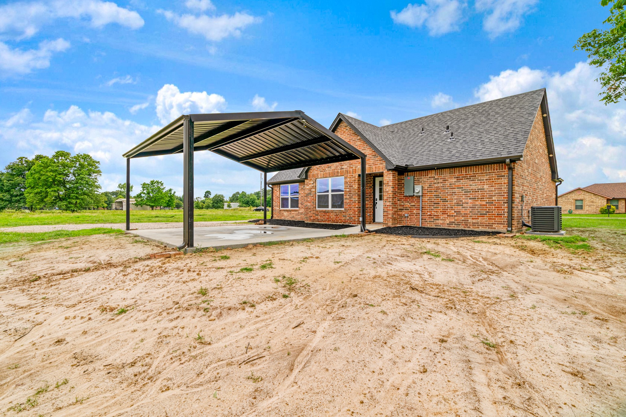 19 PRIVATE ROAD 35995