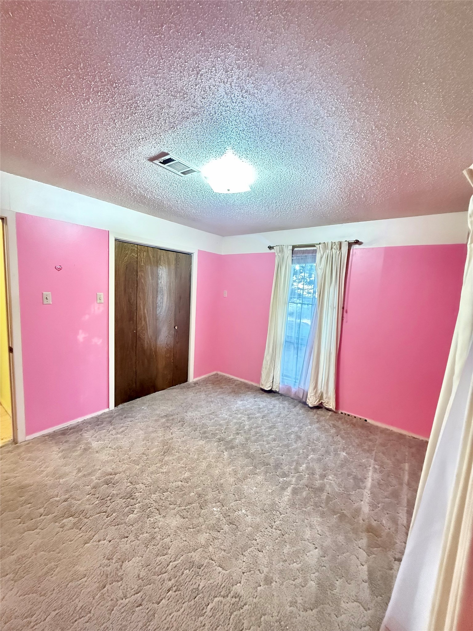 701 W 9TH Street