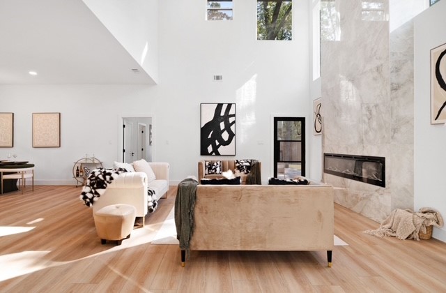 210 CHATEAU PLACE