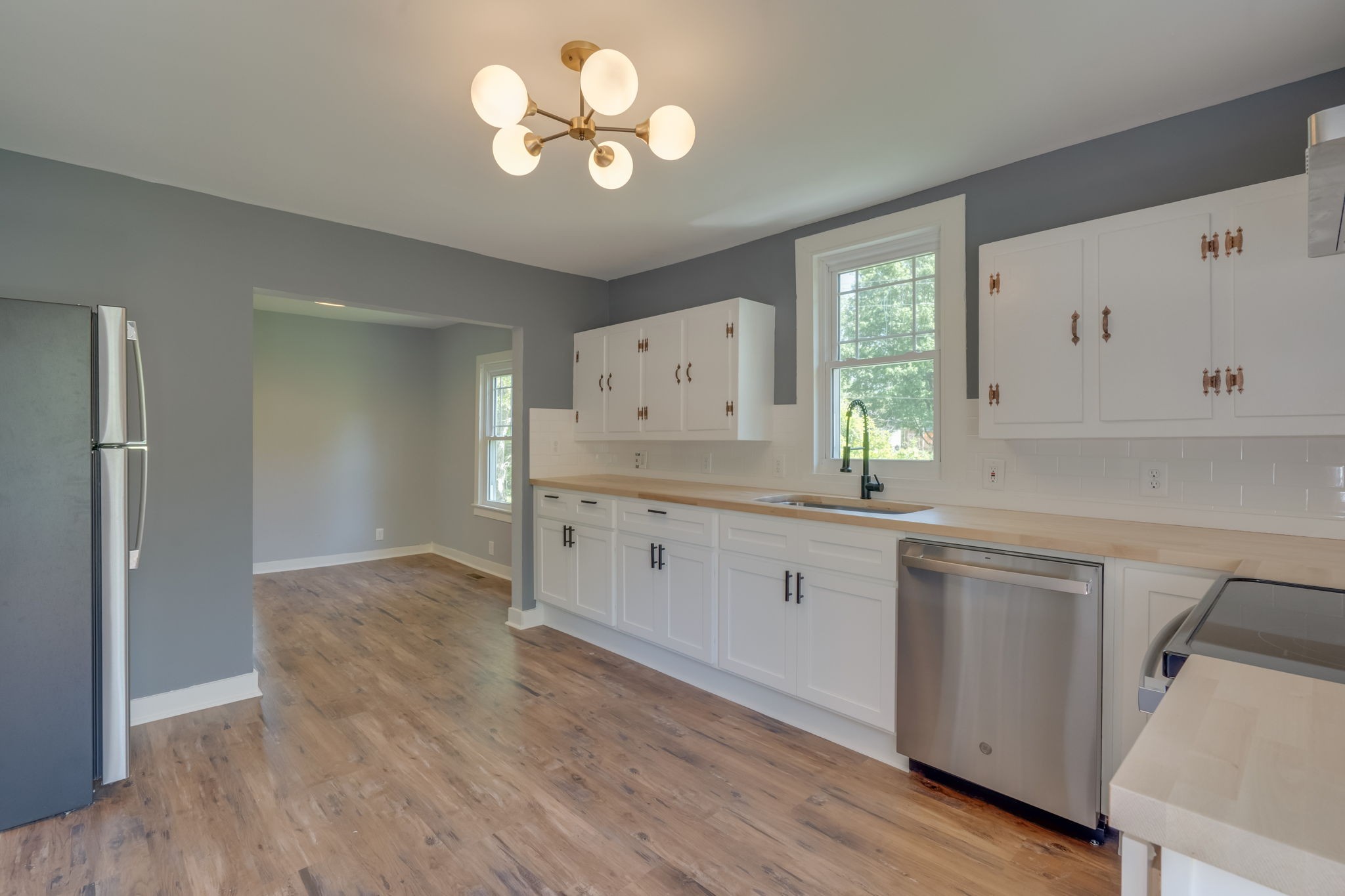 4668 Chestnut Ridge Rd
