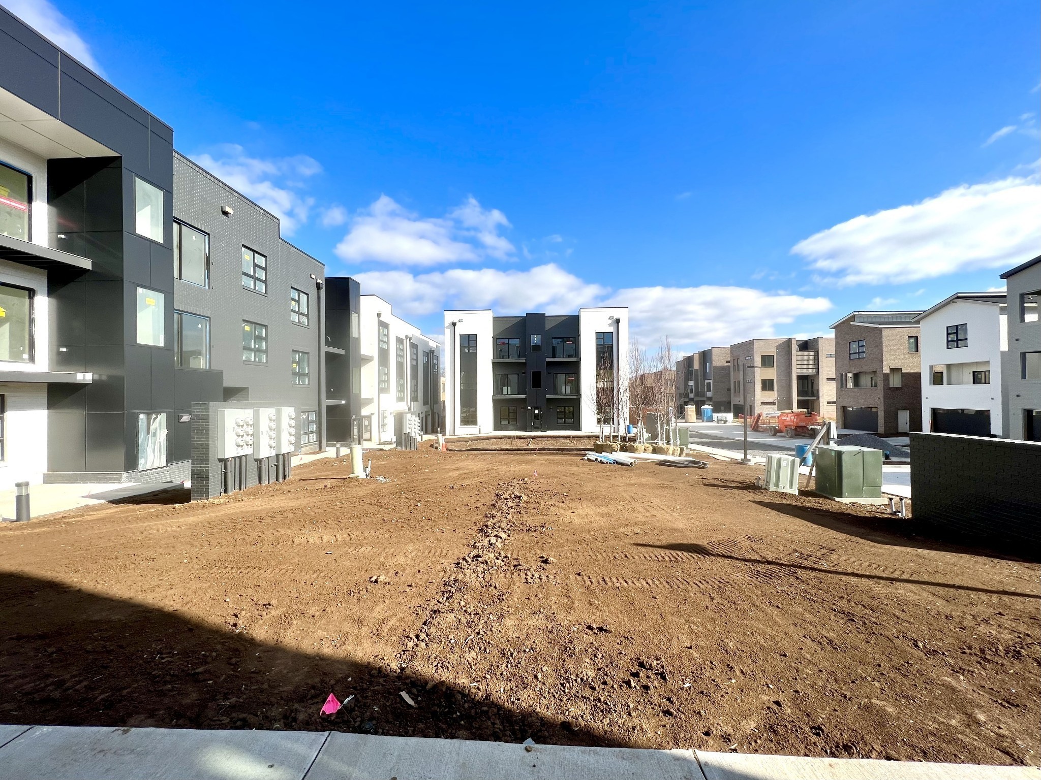 542 Southgate Ave Unit: 104