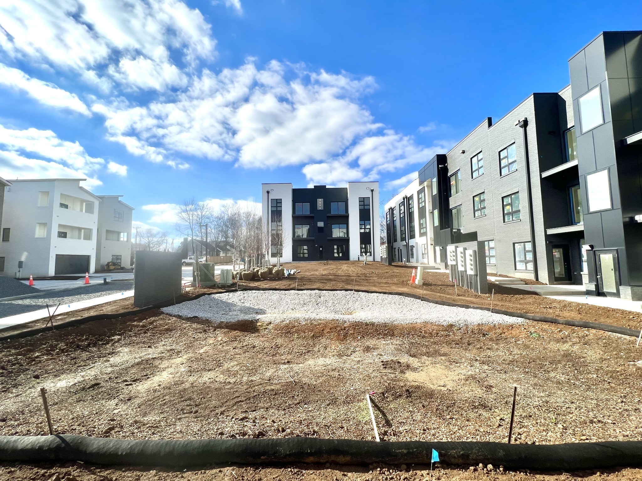 542 Southgate Ave Unit: 104