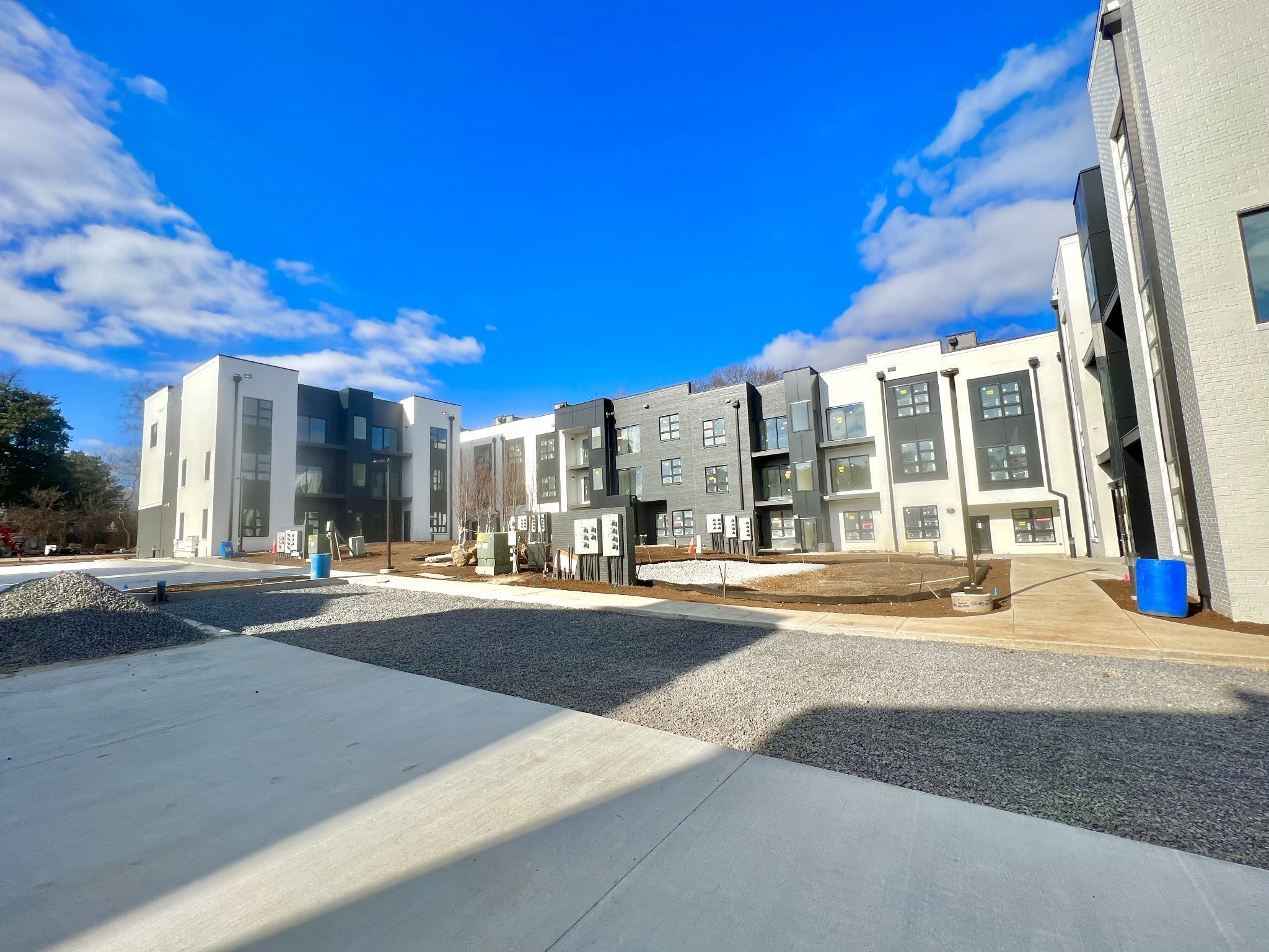 542 Southgate Ave Unit: 104