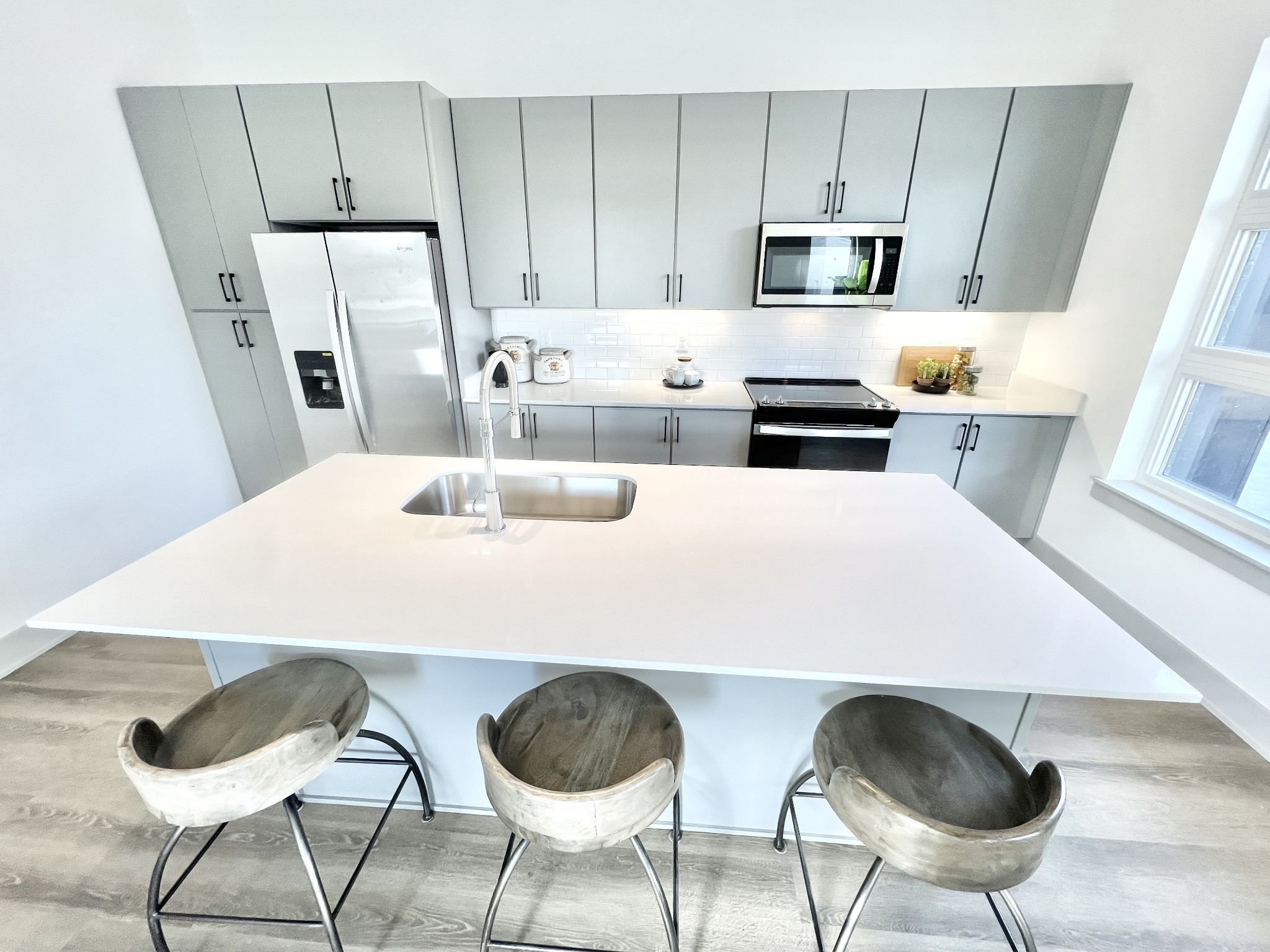 542 Southgate Ave Unit: 304