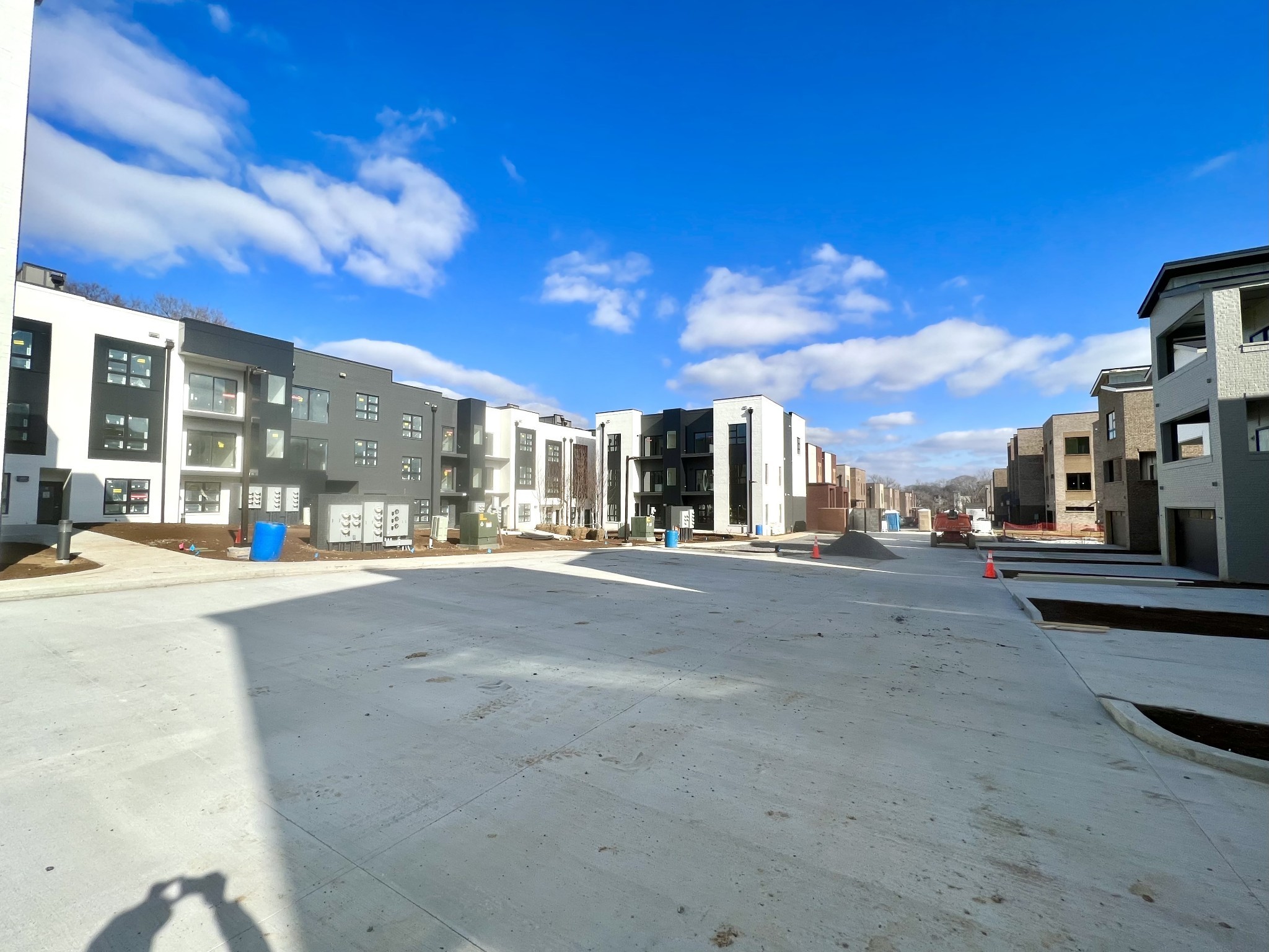 542 Southgate Ave Unit: 304