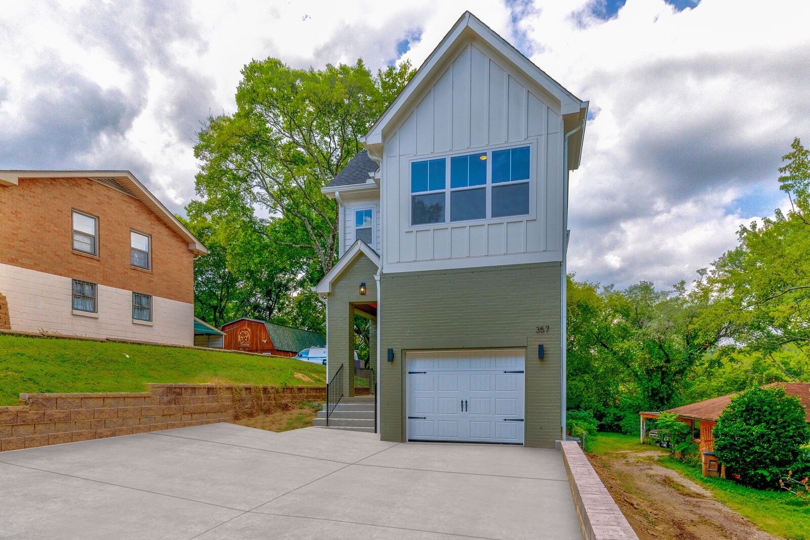 357 Willard Dr