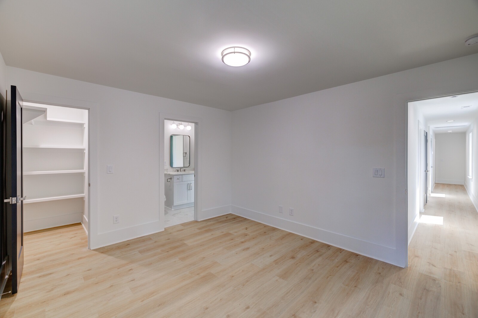 357 Willard Dr