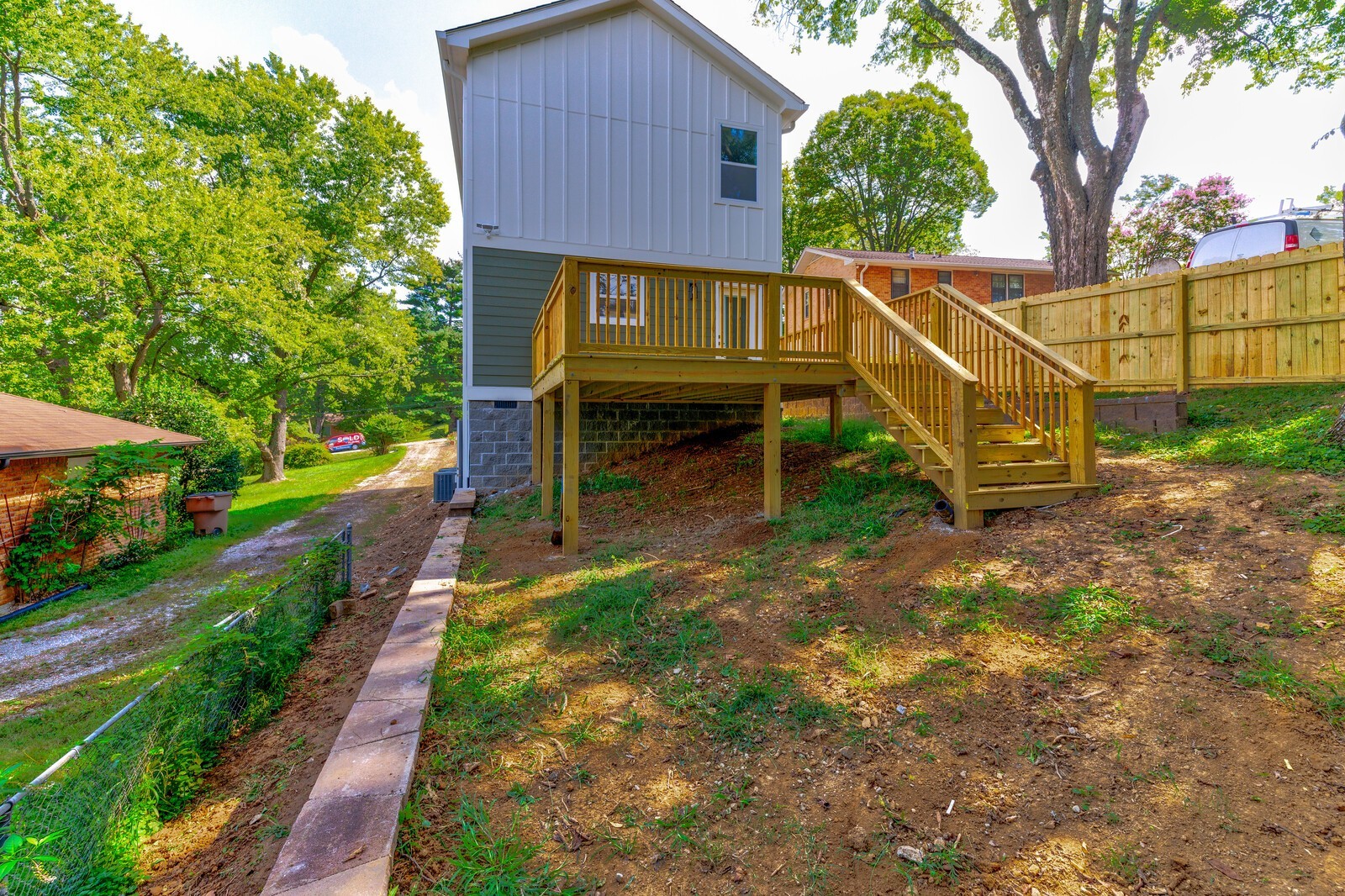 357 Willard Dr